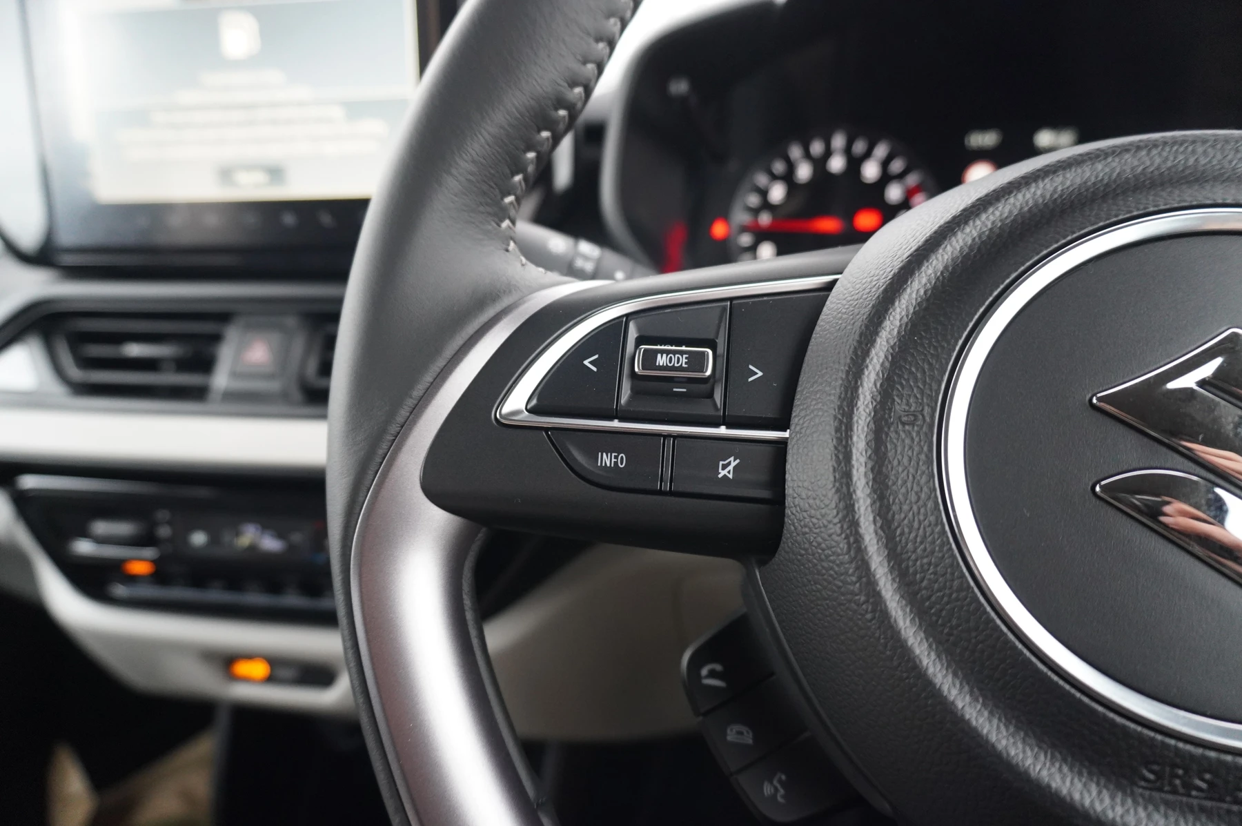 Suzuki-Swift-image-30