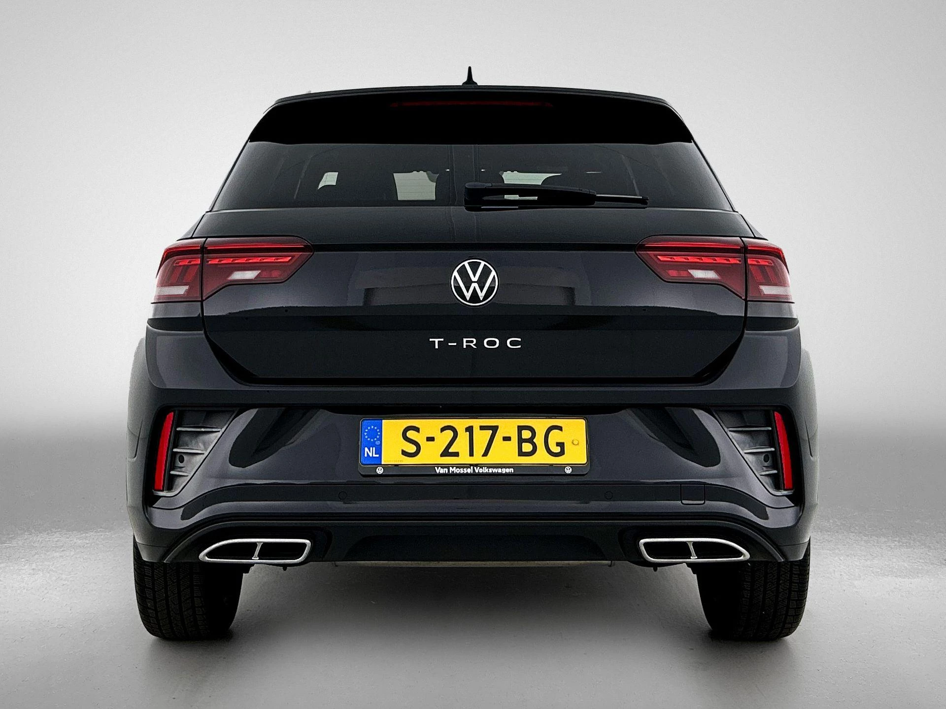 Volkswagen T-Roc 1.5 TSI R-Line | 150 PK |