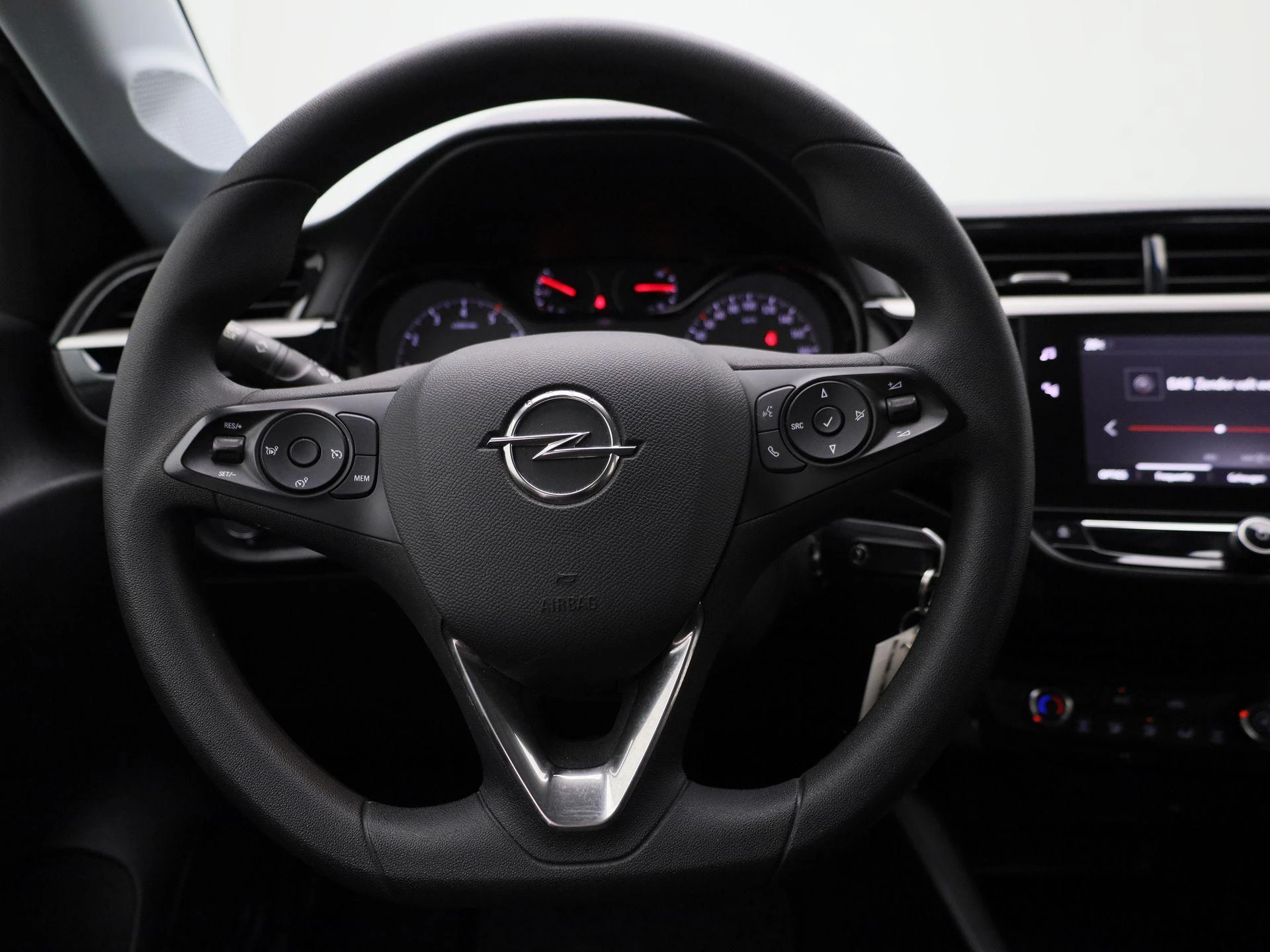 Opel-Corsa-image-8