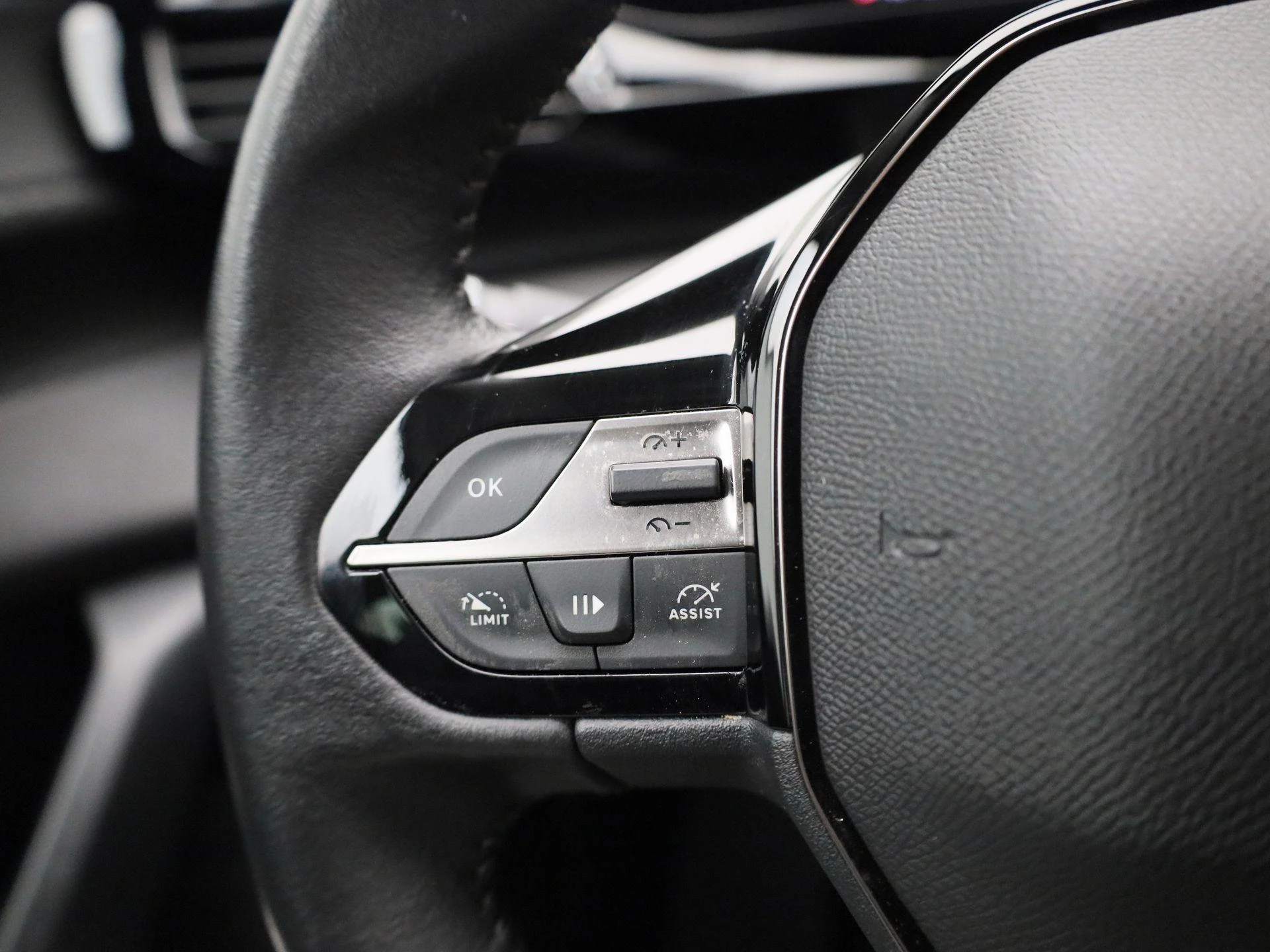 Peugeot 308 1.2 PureTech 130 S&S Active Pack