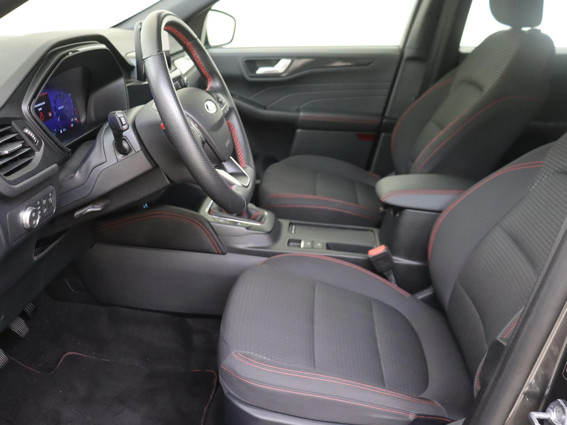 Ford-Kuga-image-14