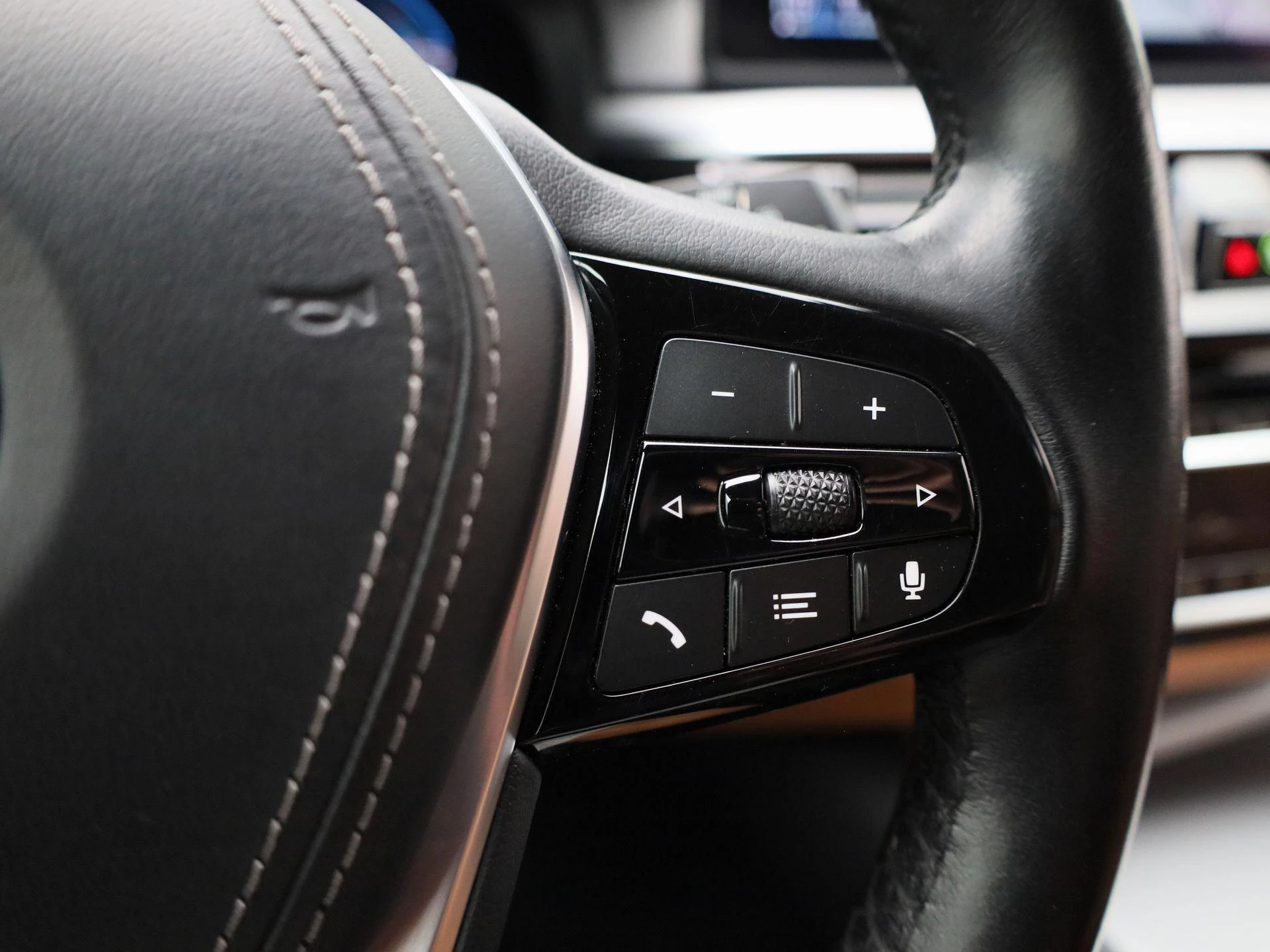 BMW-5 Serie-image-17