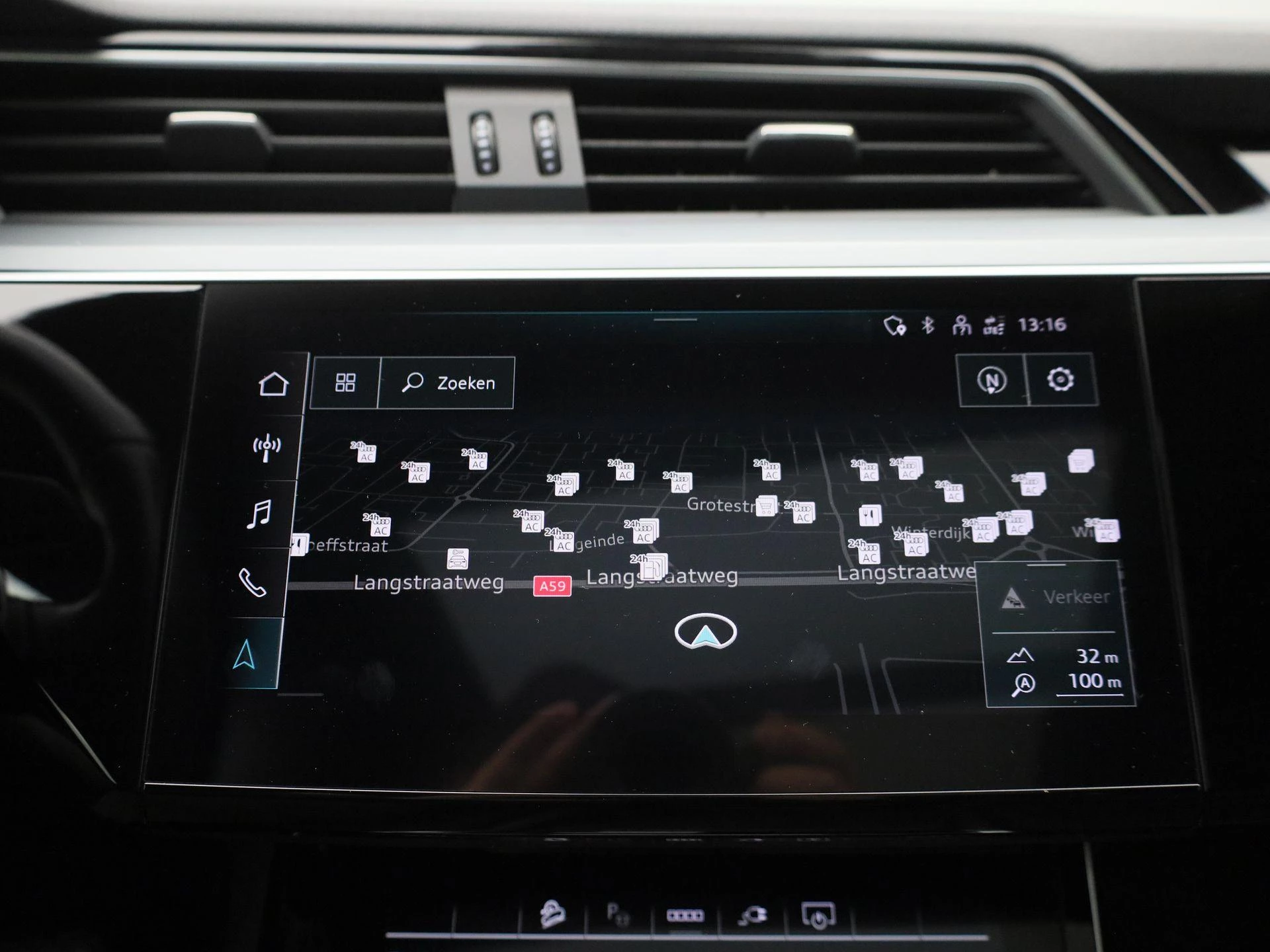 Audi-e-tron-image-16