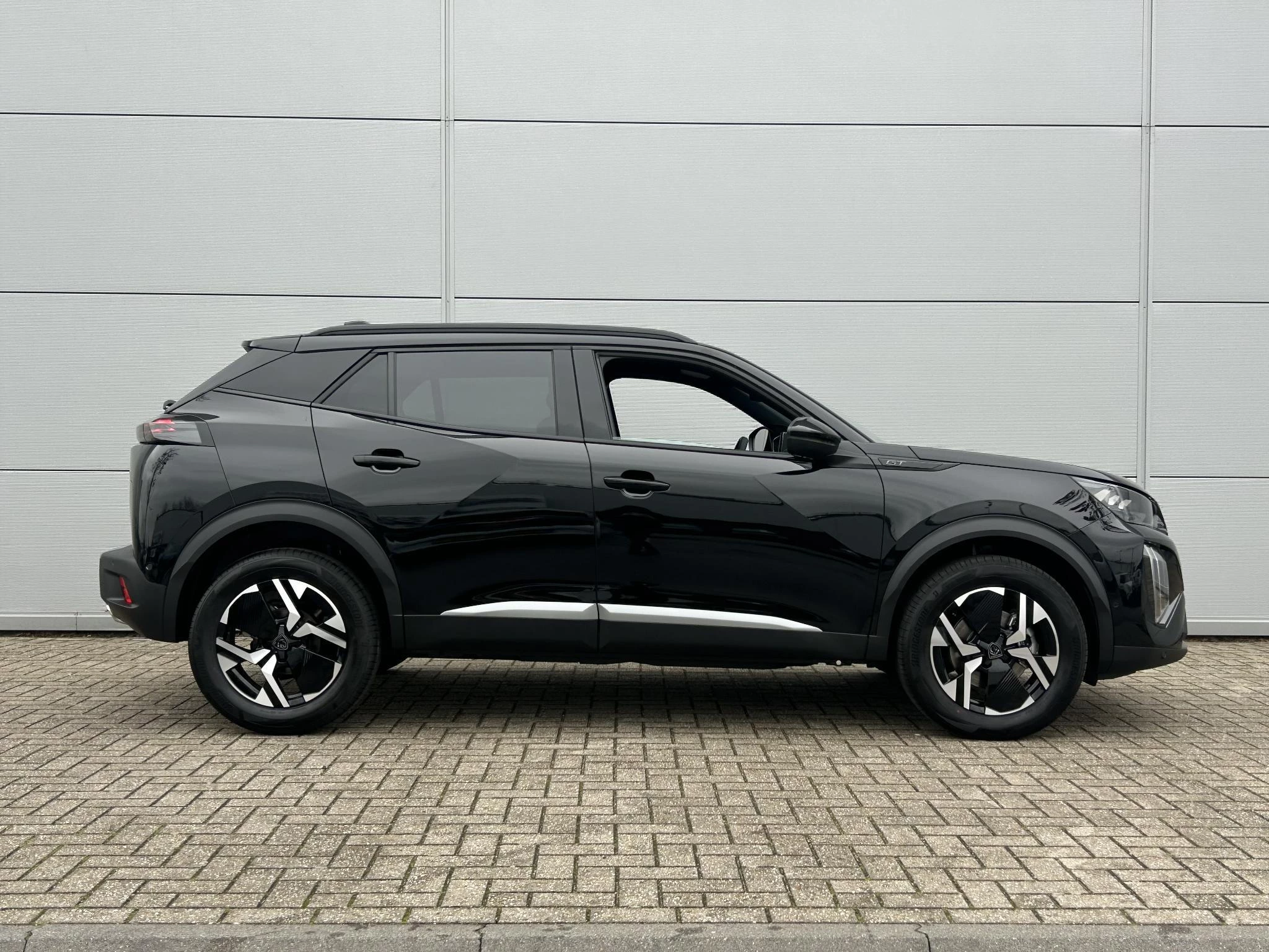 Peugeot-2008-image-5
