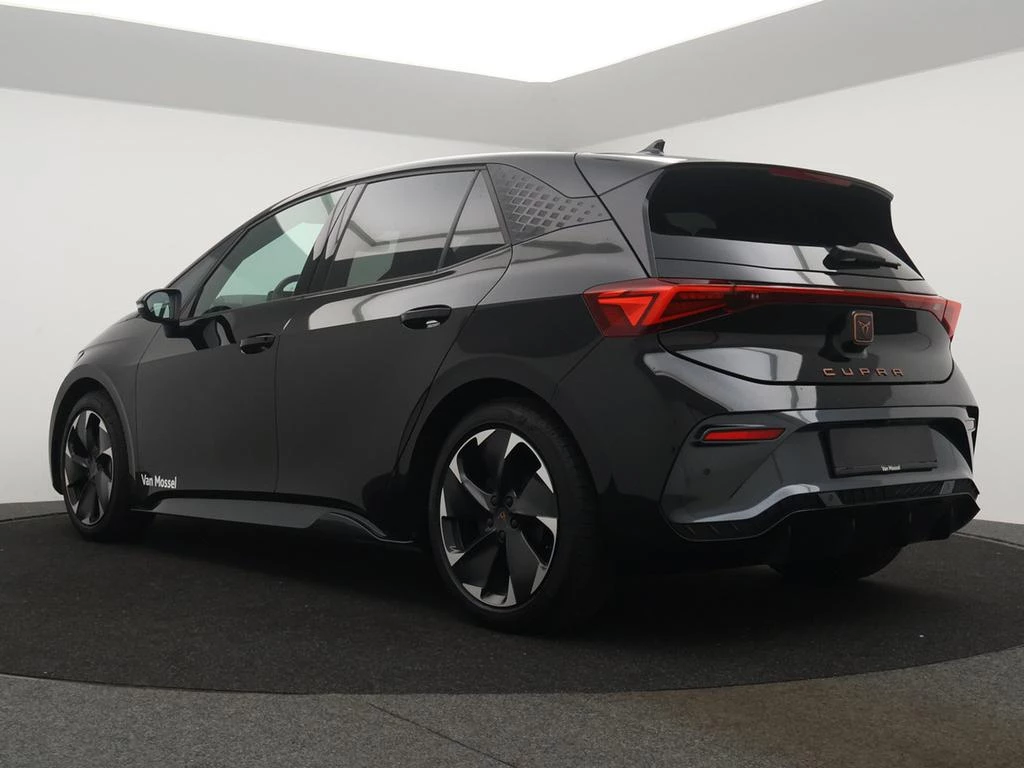 CUPRA Born Born Business 204pk 59kWh * DEMO *