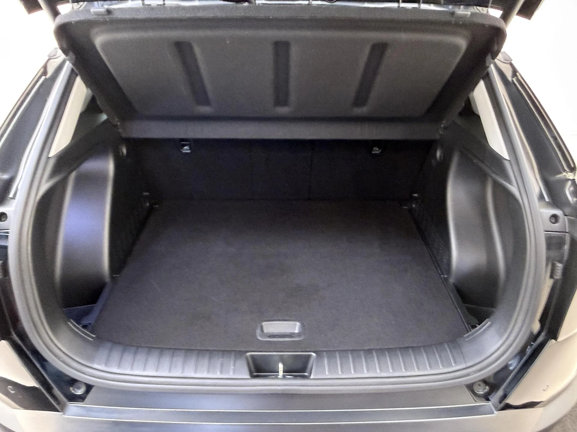 Hyundai-Kona-image-26
