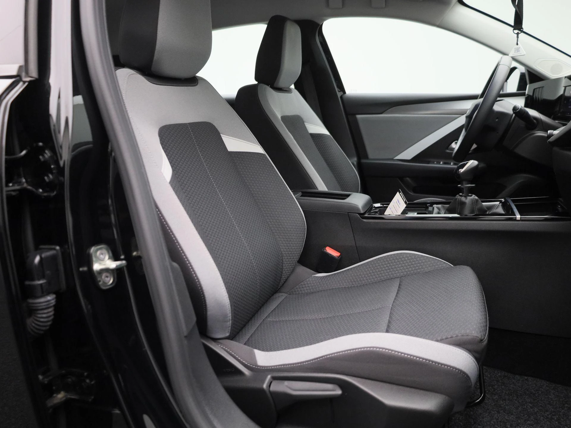 Opel-Astra-image-31
