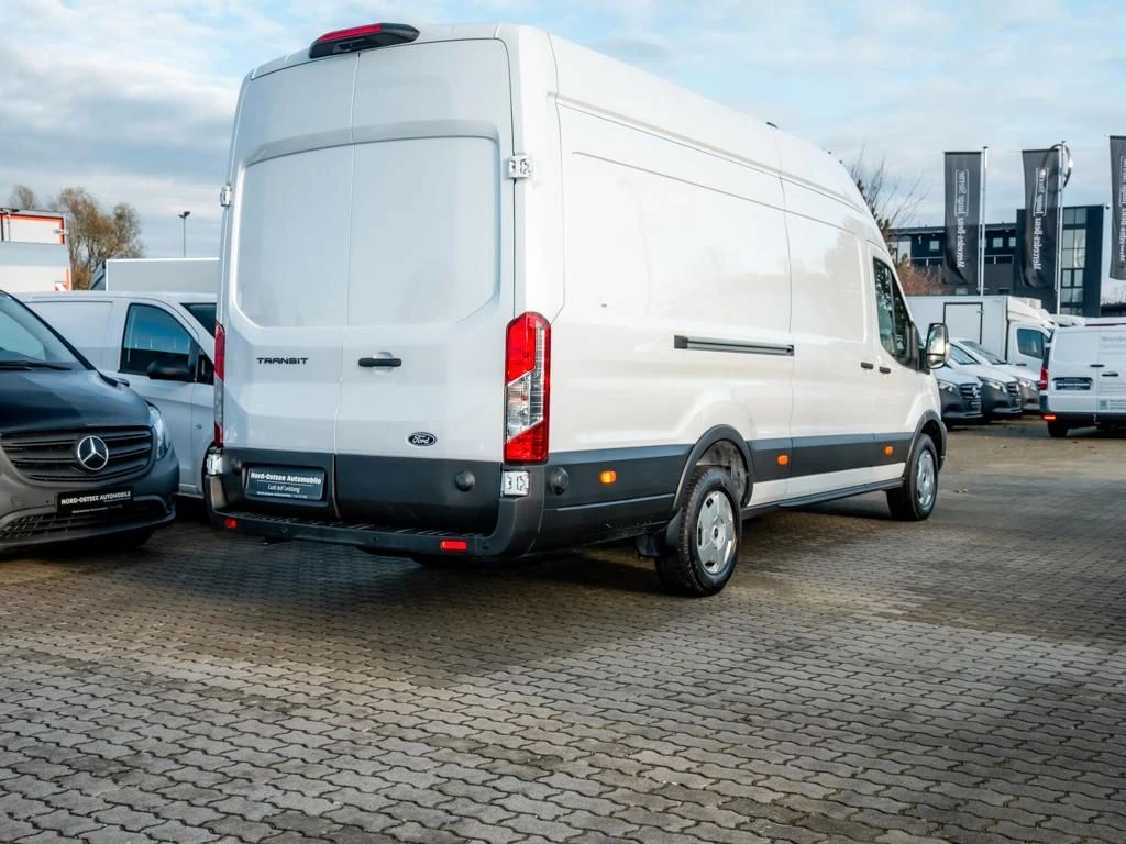 Ford-Transit-image-4