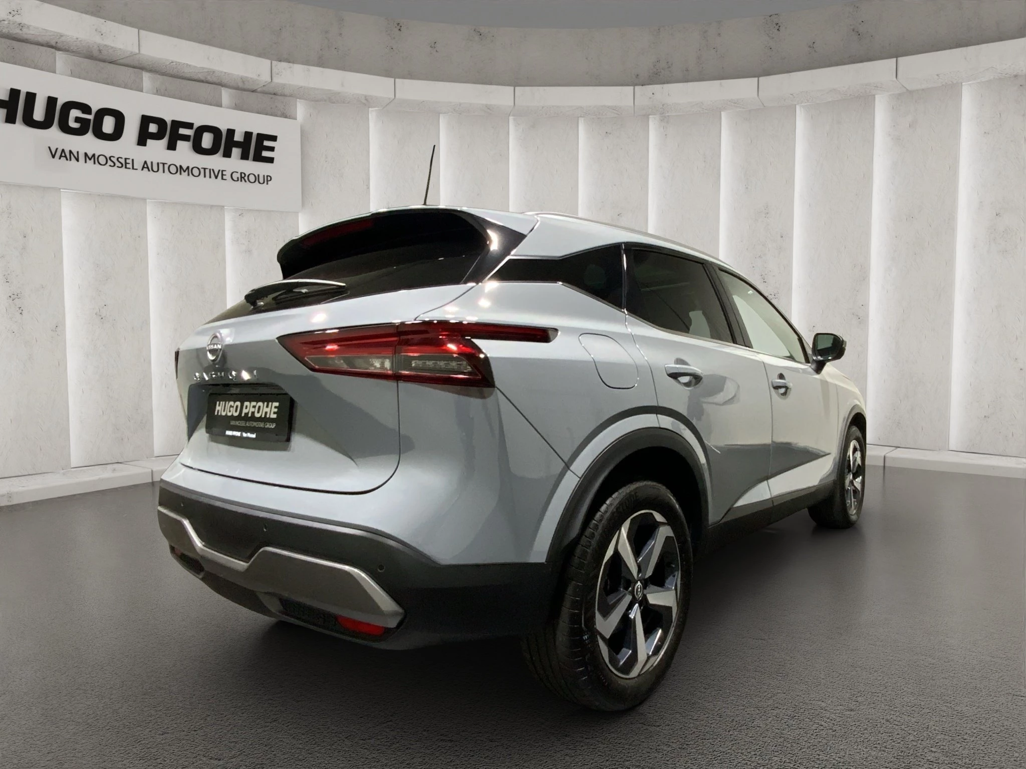 Nissan-QASHQAI-image-4