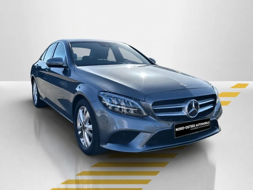Mercedes-Benz-C-Klasse 180-image-17