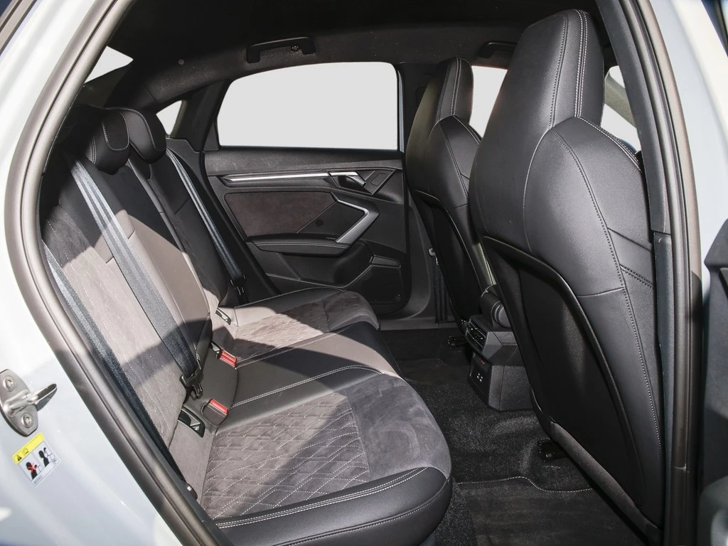 Audi A3 Limousine 30 TFSI S line Inter ACC Kamera GWP