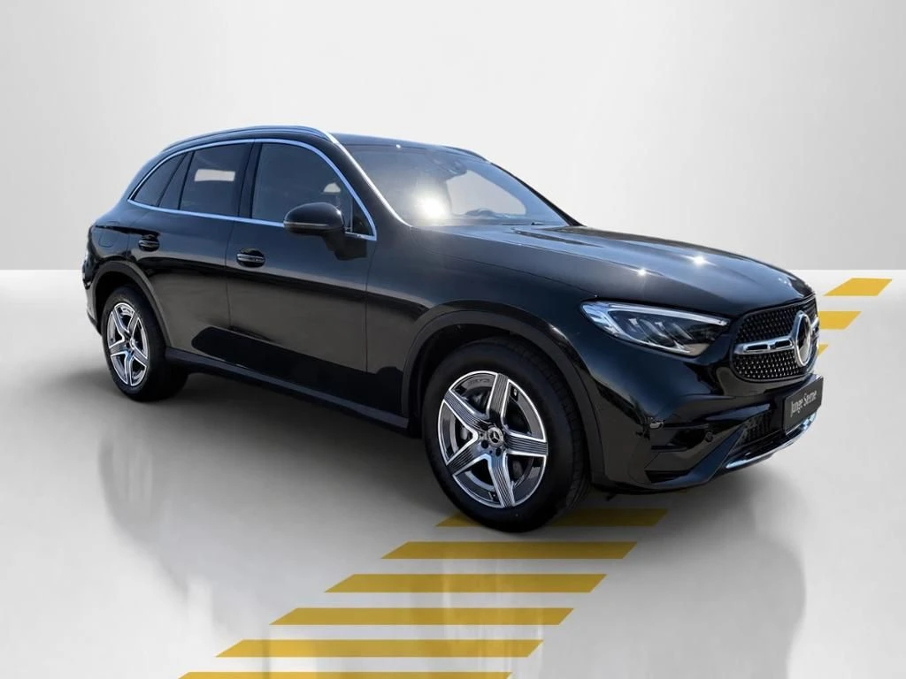 Mercedes-Benz-GLC 300 d-image-16
