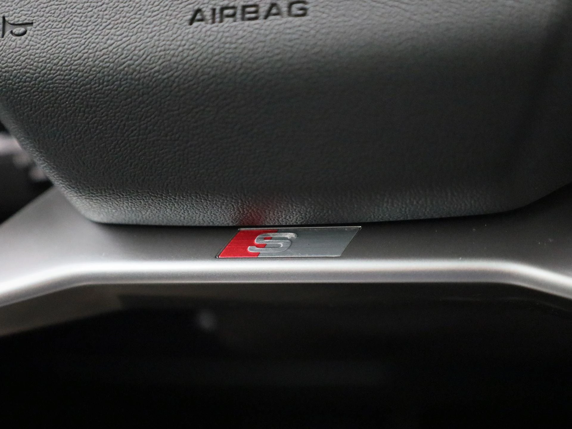 Audi-Q4 Sportback e-tron-image-31