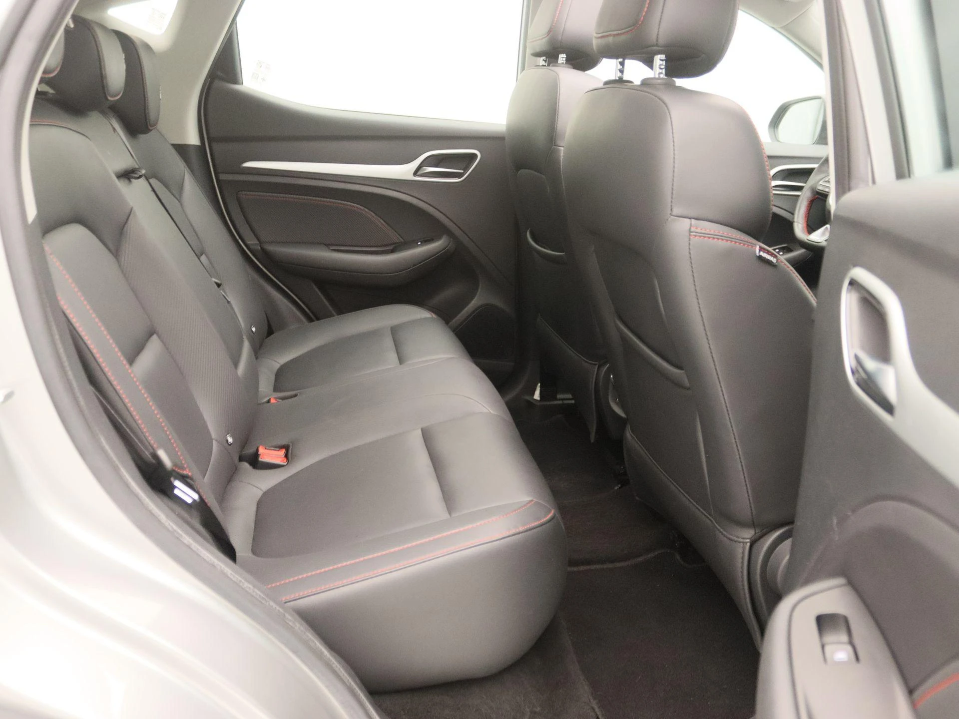 MG-ZS EV-image-24