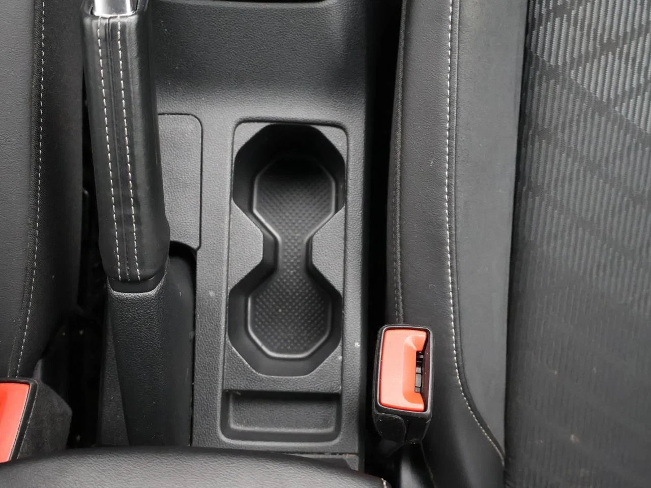 Volkswagen-T-Cross-image-23