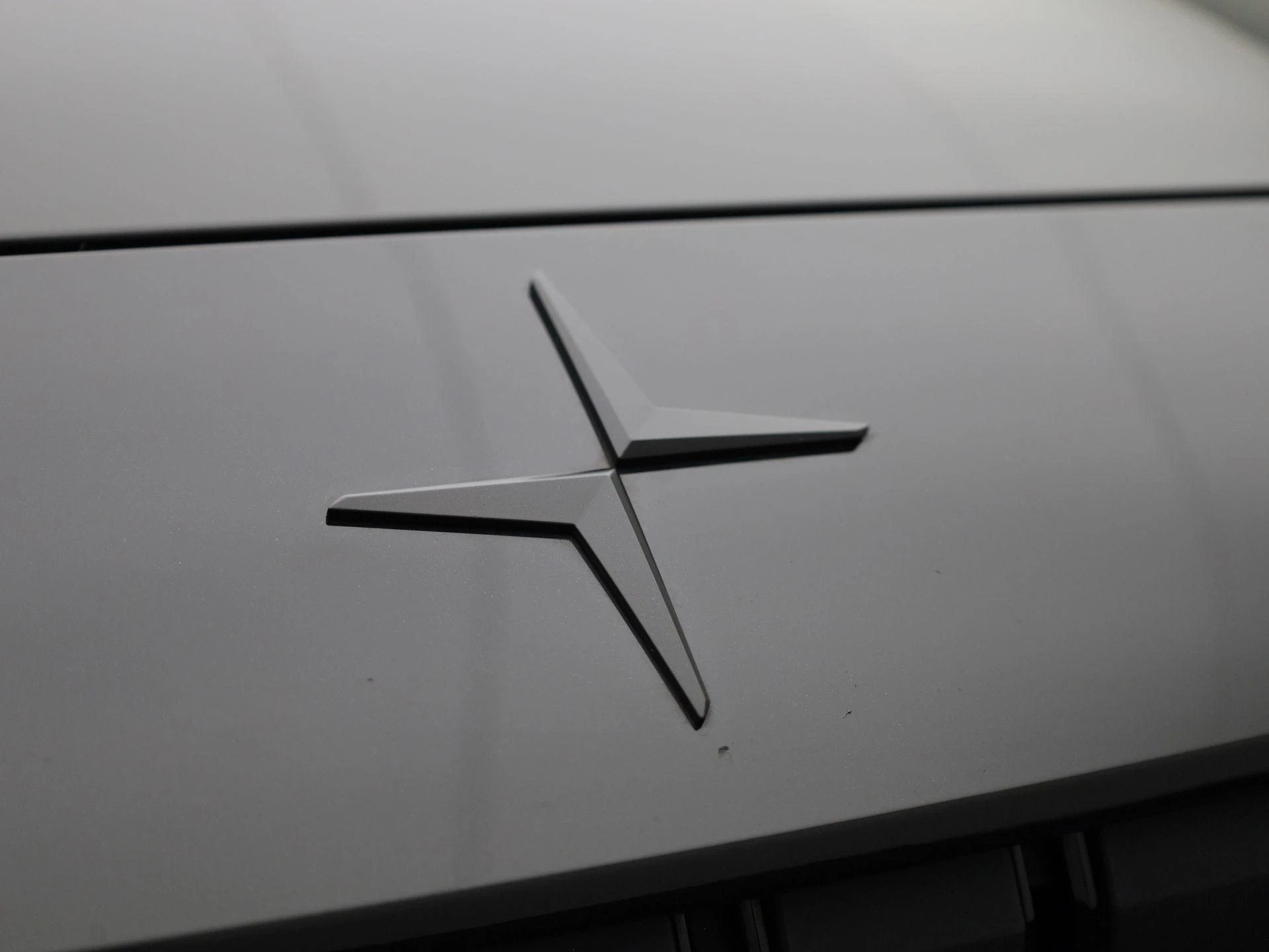 Polestar-2-image-38