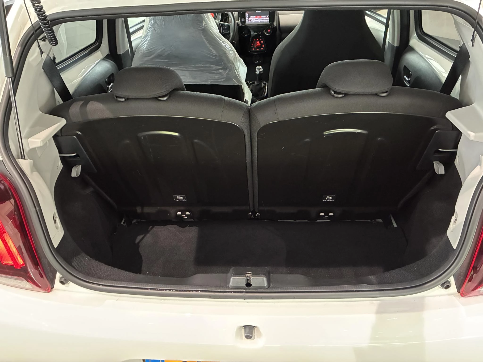Peugeot-108-image-18