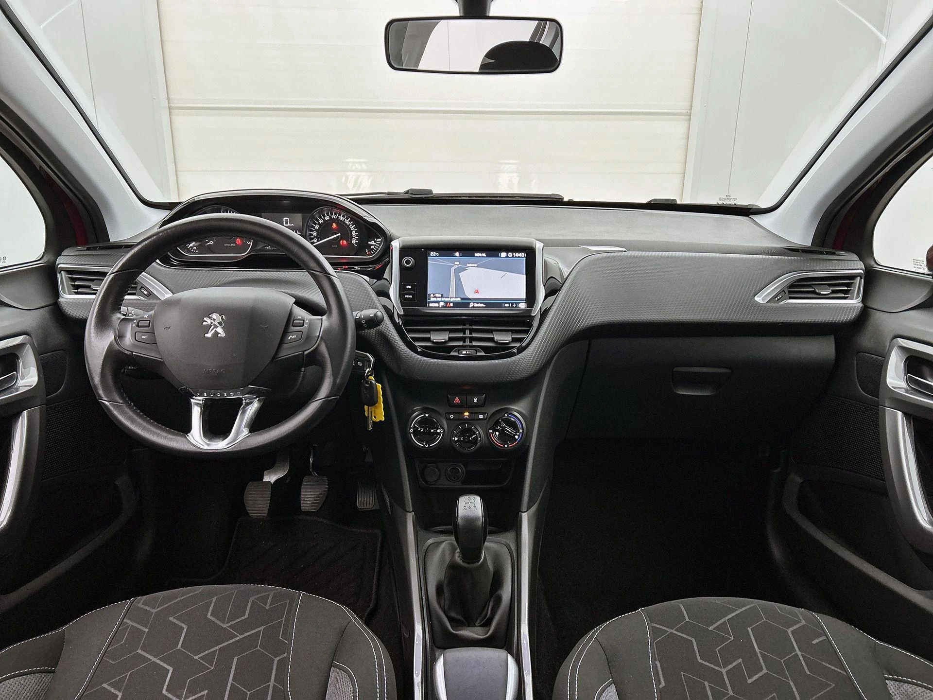 Peugeot-2008-image-18