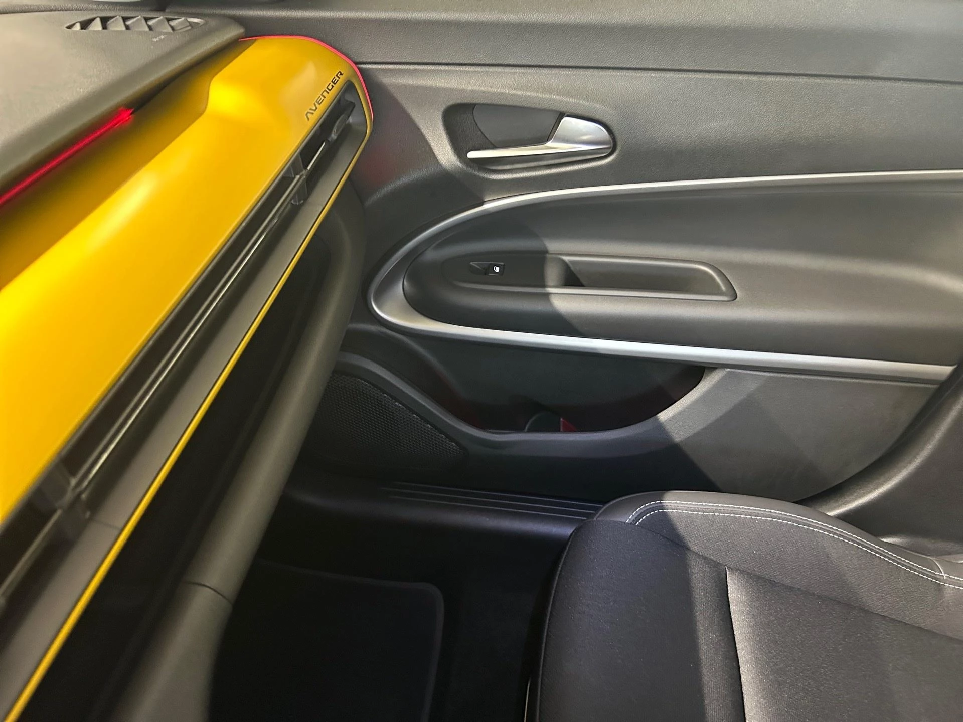 Jeep-Avenger-image-18