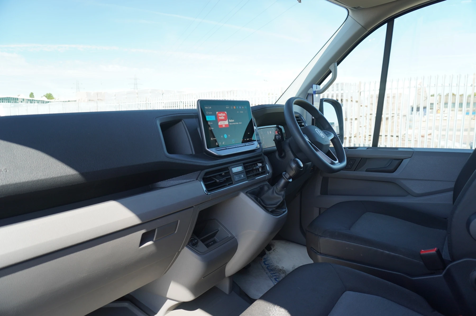 Volkswagen-Crafter-image-1