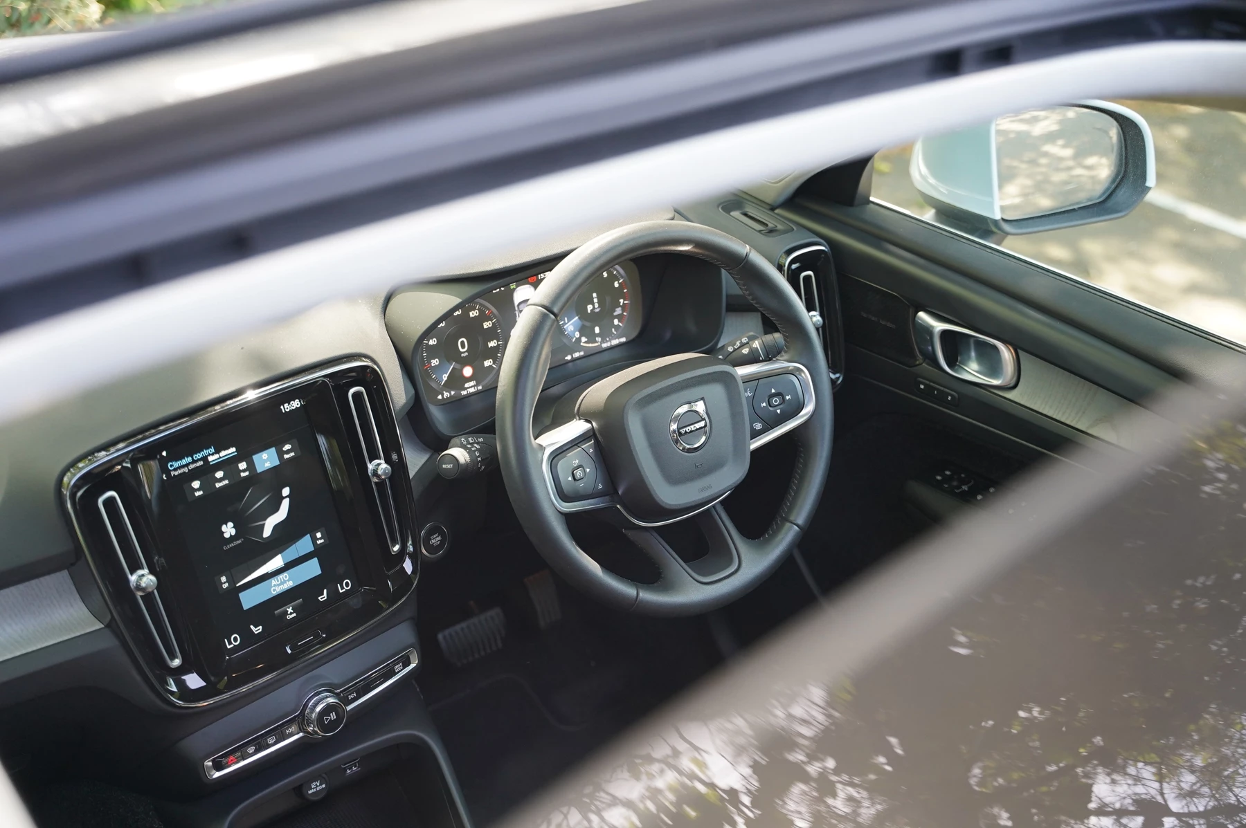Volvo-XC40-image-30