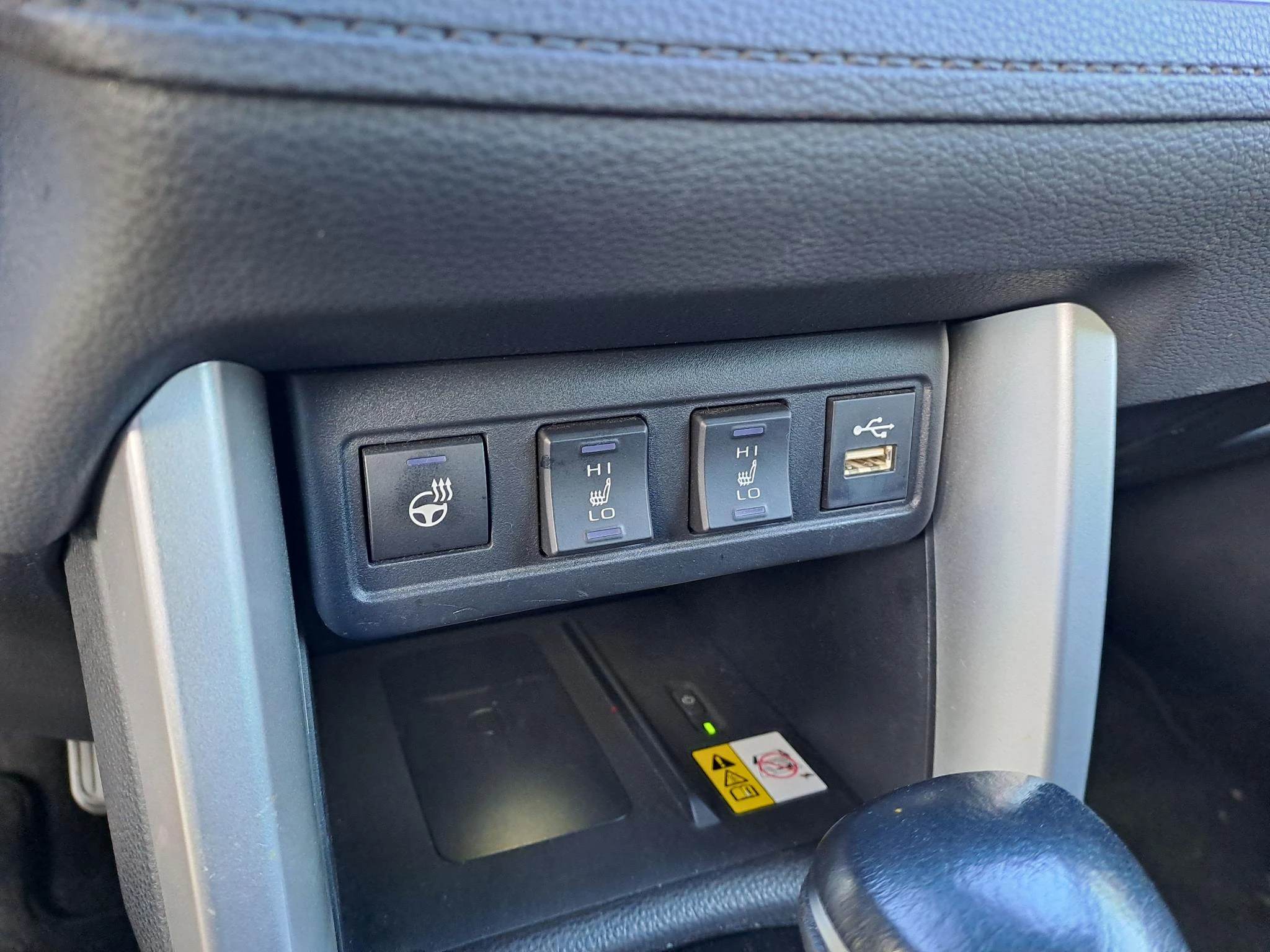 Toyota-Corolla Cross-image-14