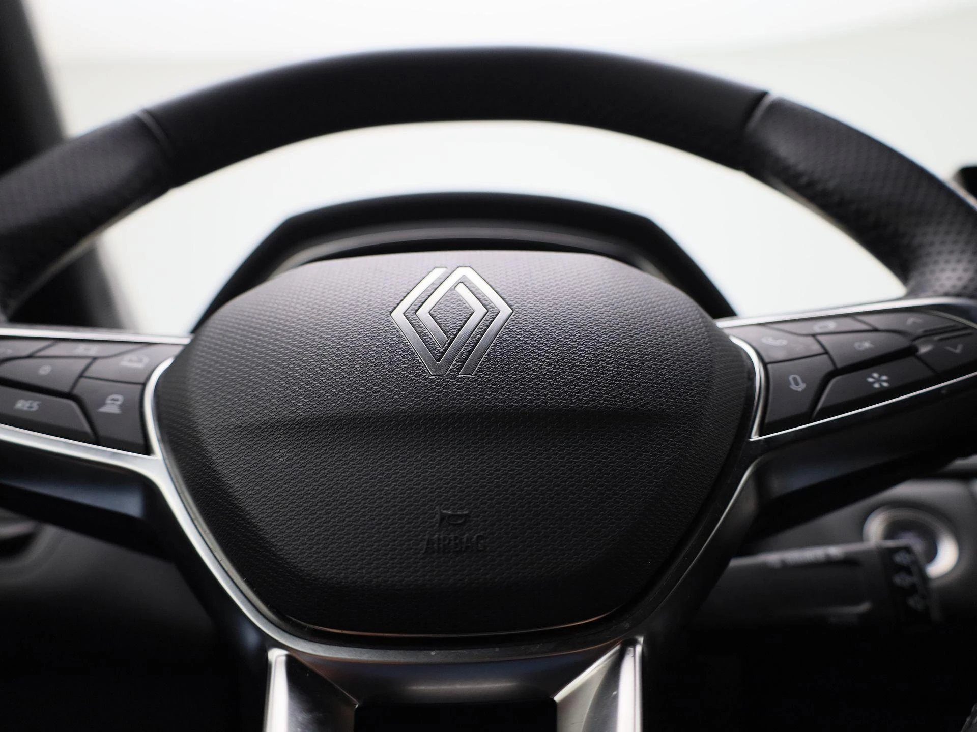 Renault-Captur-image-28