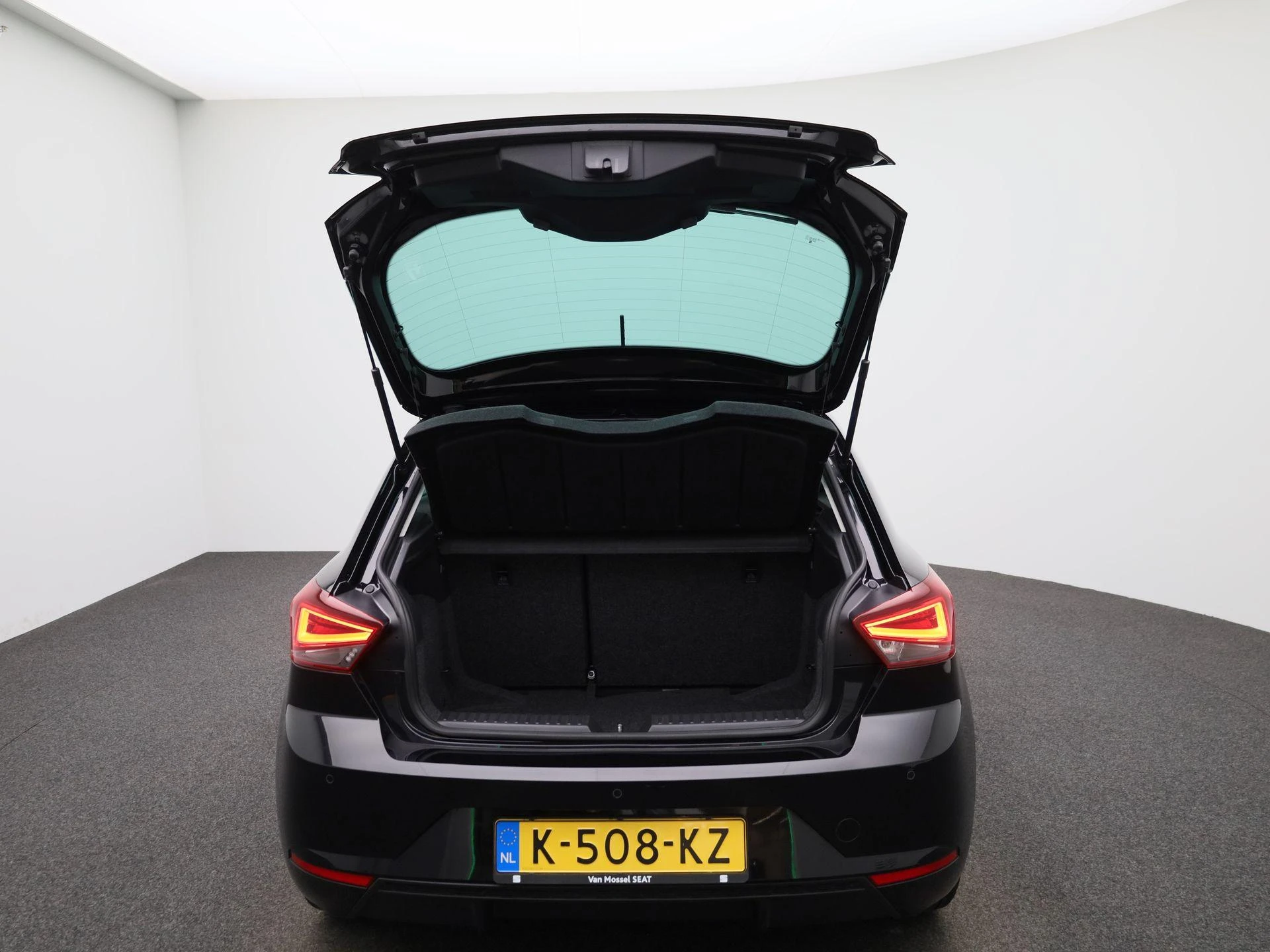 SEAT-Ibiza-image-10