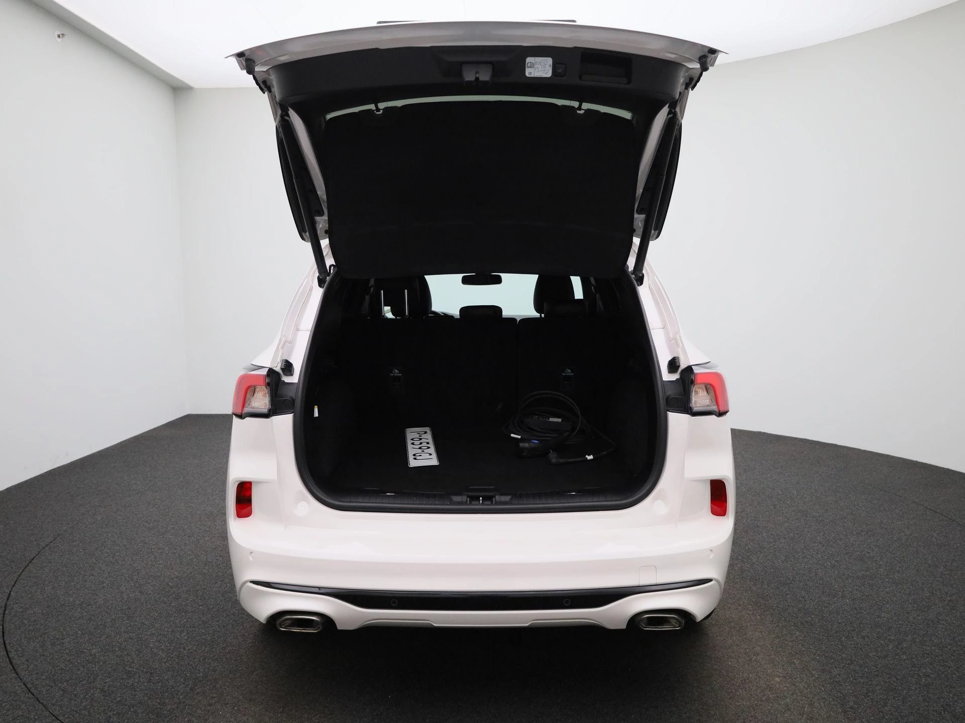 Ford-Kuga-image-10