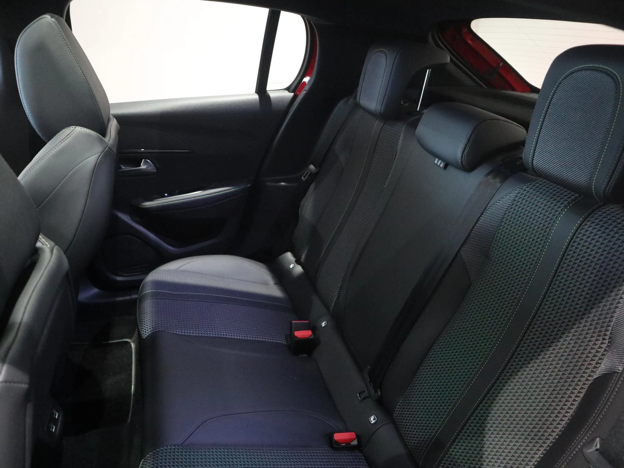 Peugeot e-208 EV GT 350 50 kWh