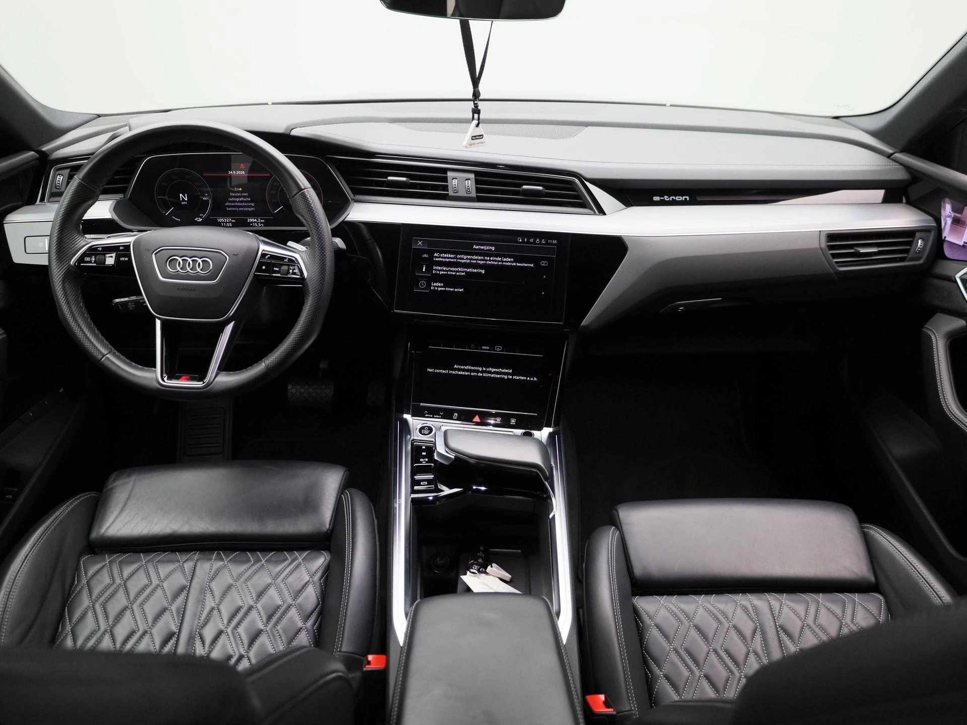 Audi-e-tron-image-7