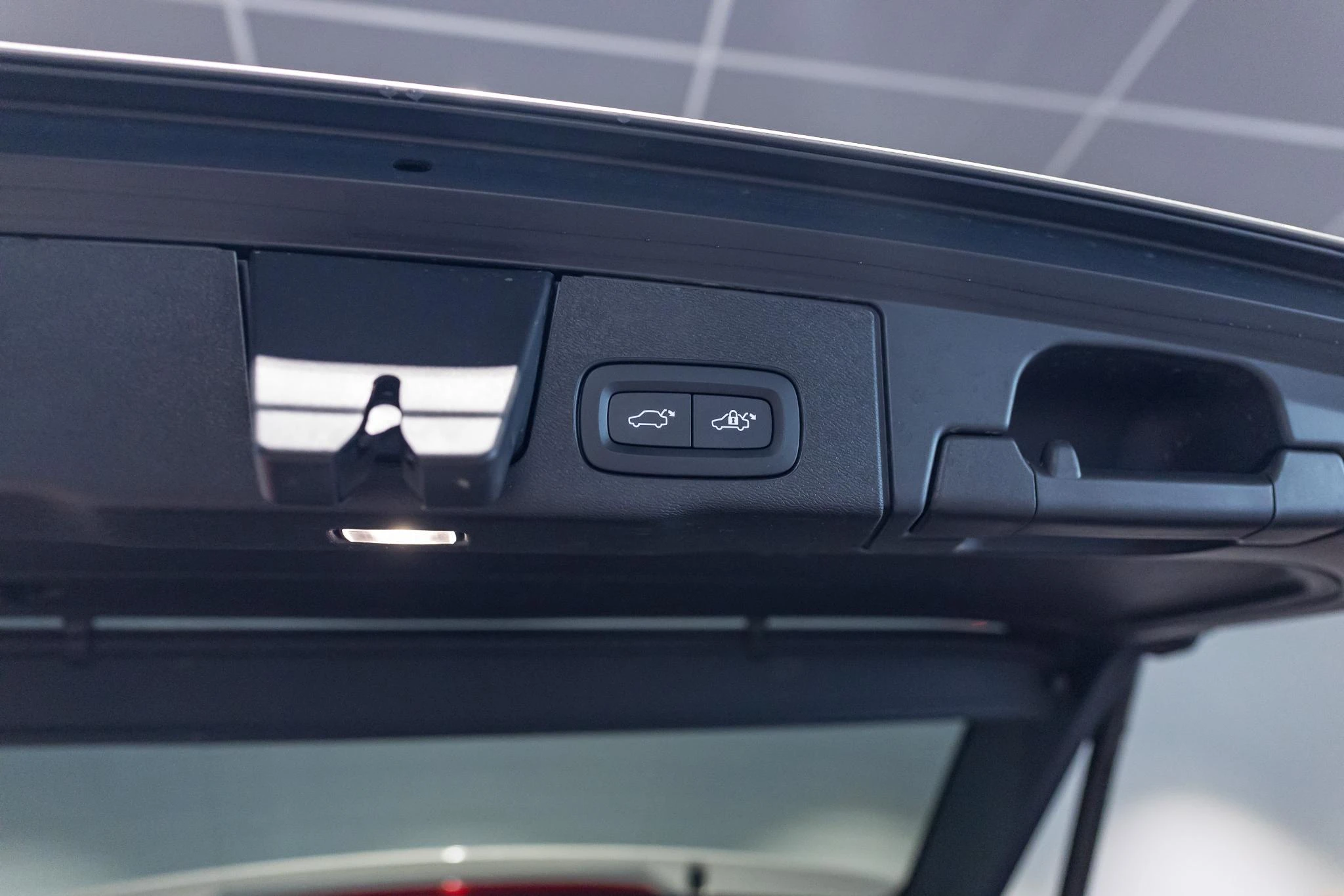 Volvo-XC60-image-16