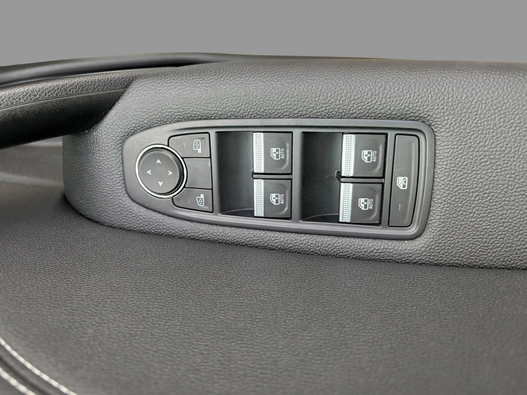 Renault Captur MHEV TCe 140 EDC Techno