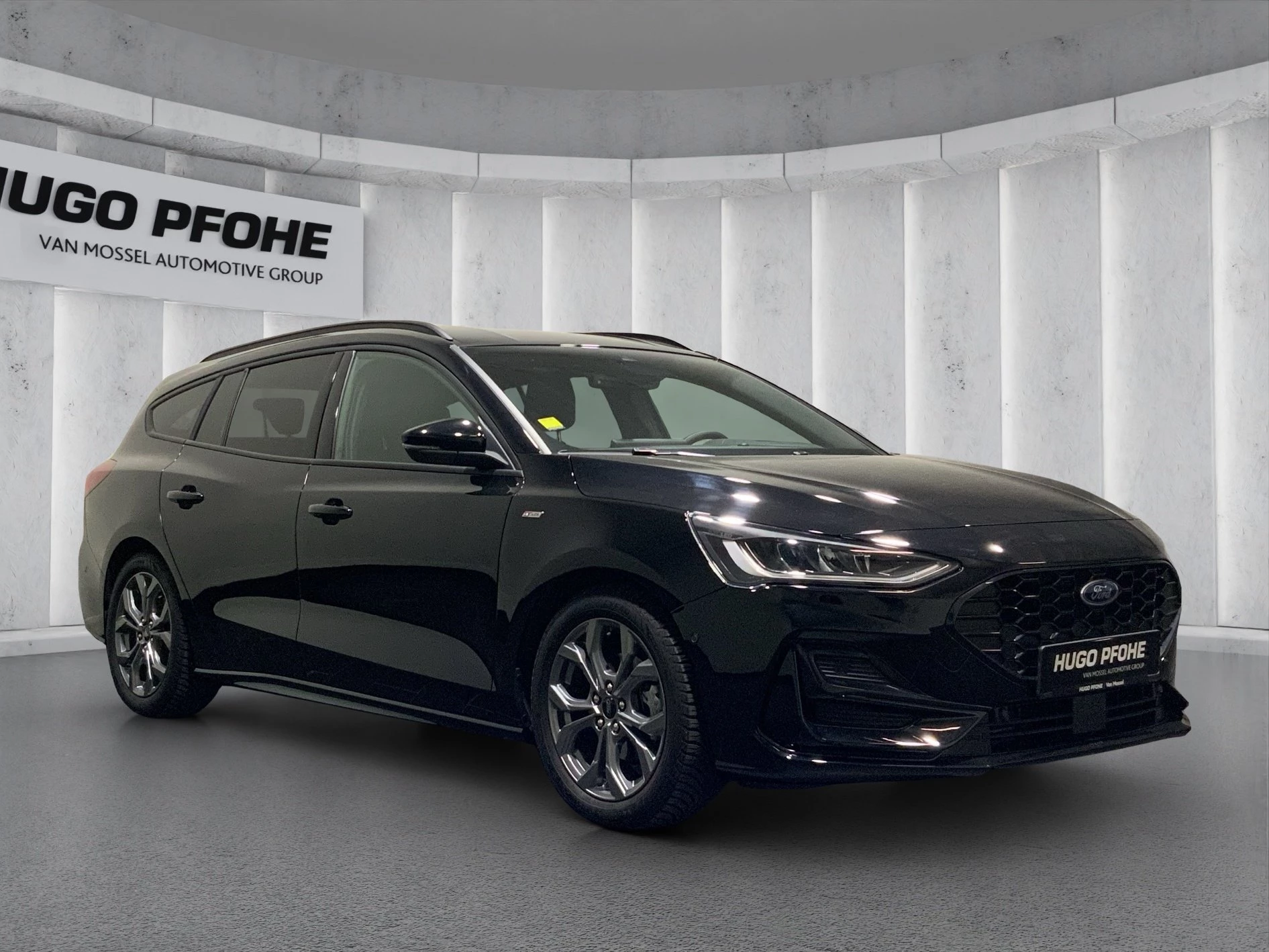 Ford Focus ST-Line X Turnier Aut.*AHK*ACC*HUD*KAM*NAVI*WINTER-PKT.