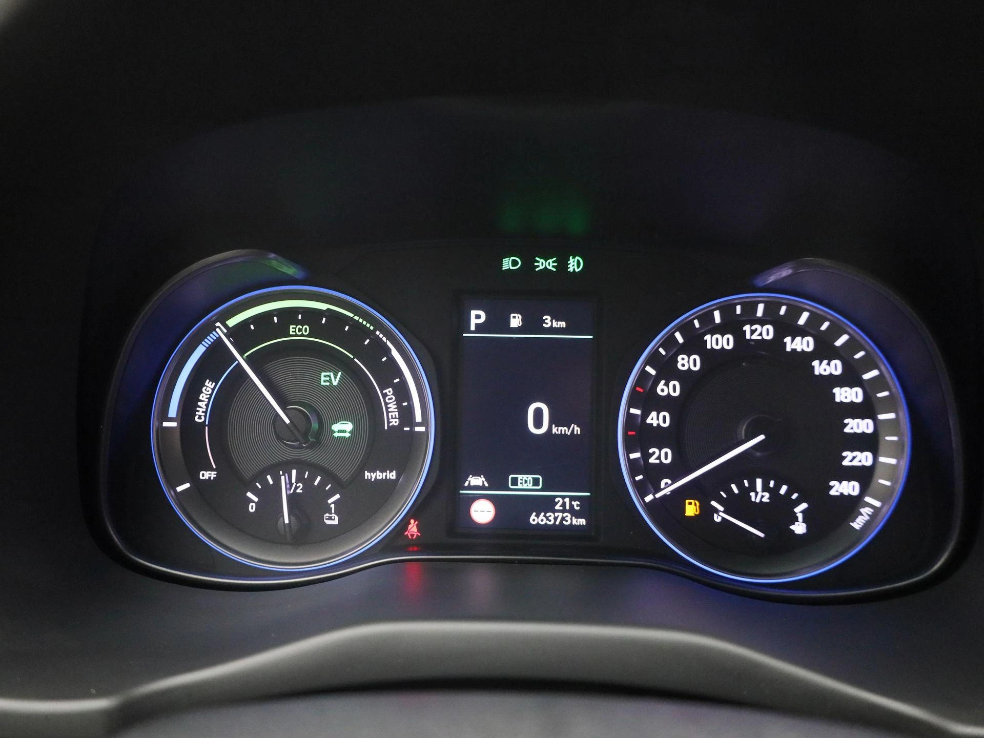 Hyundai-Kona-image-16