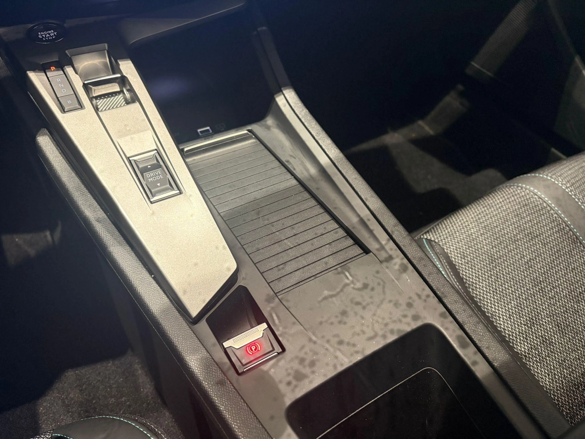 Peugeot-e-308-image-16