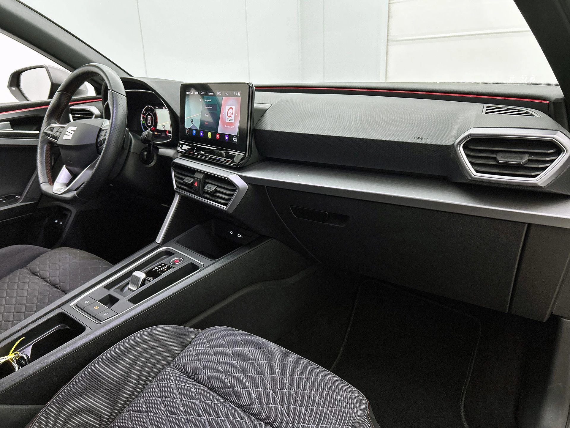 SEAT Leon Sportstourer 1.4 TSI eHybrid PHEV FR Business Intense