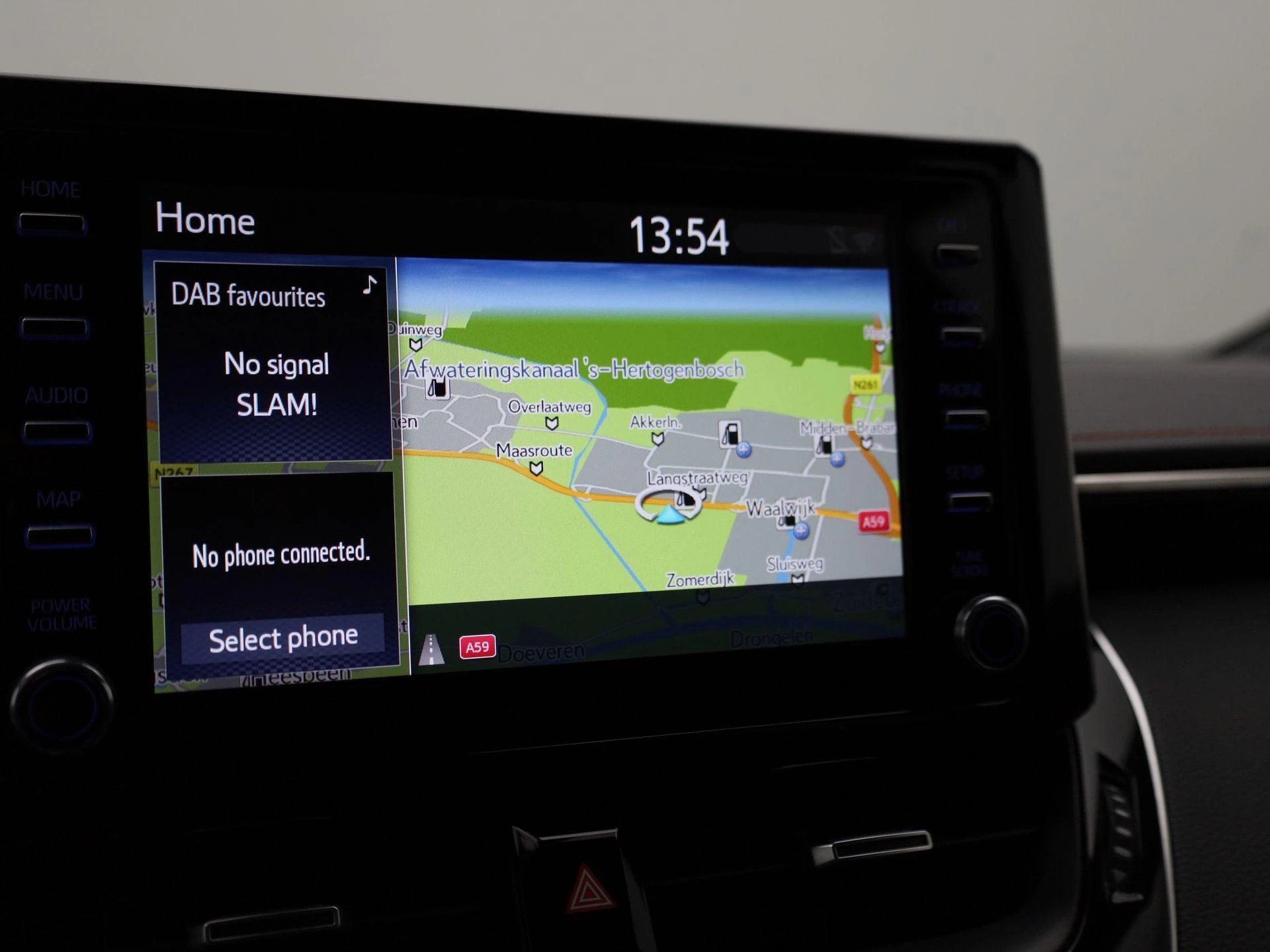 Toyota-Corolla Touring Sports-image-17