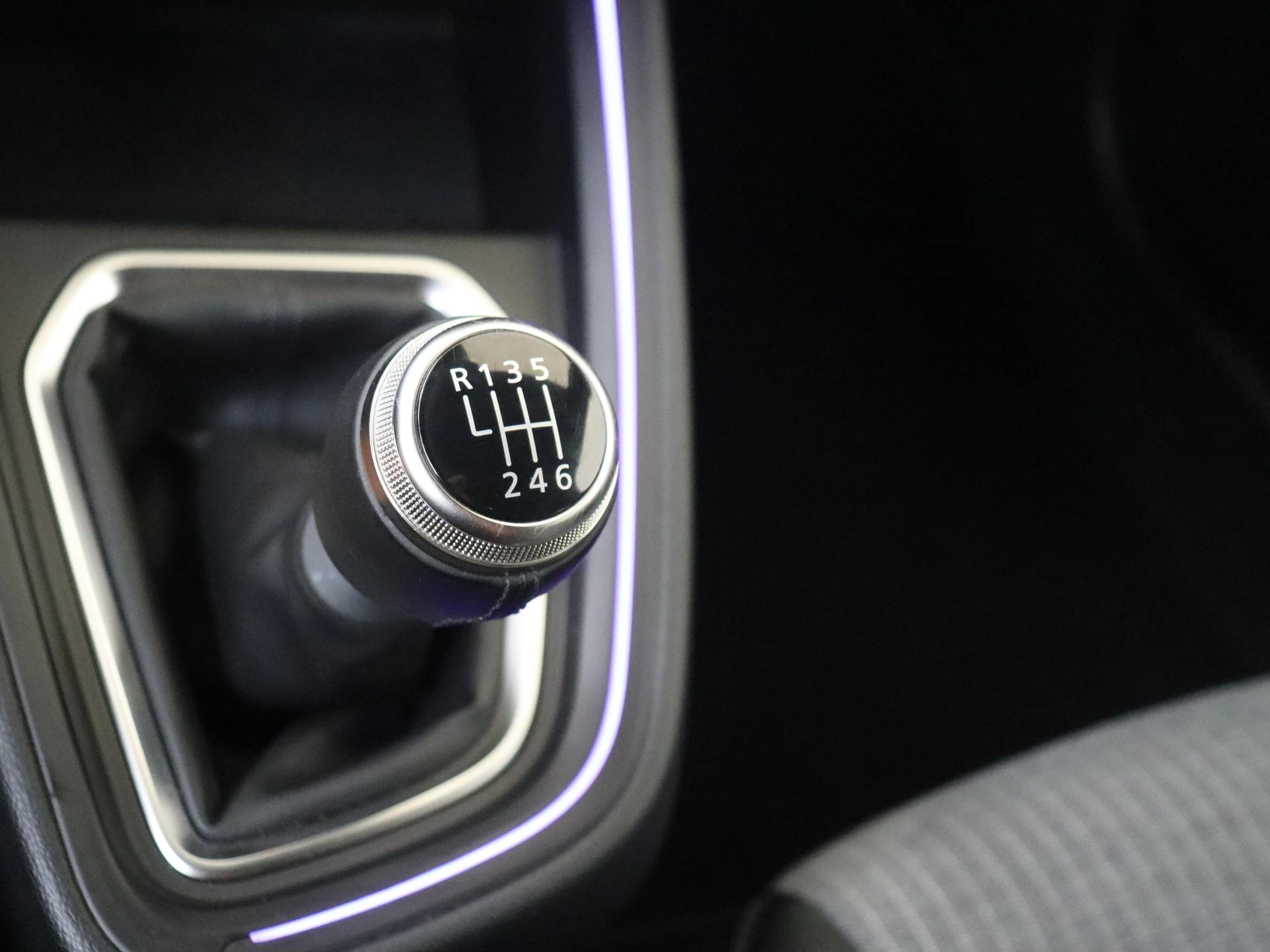 Renault-Clio-image-13