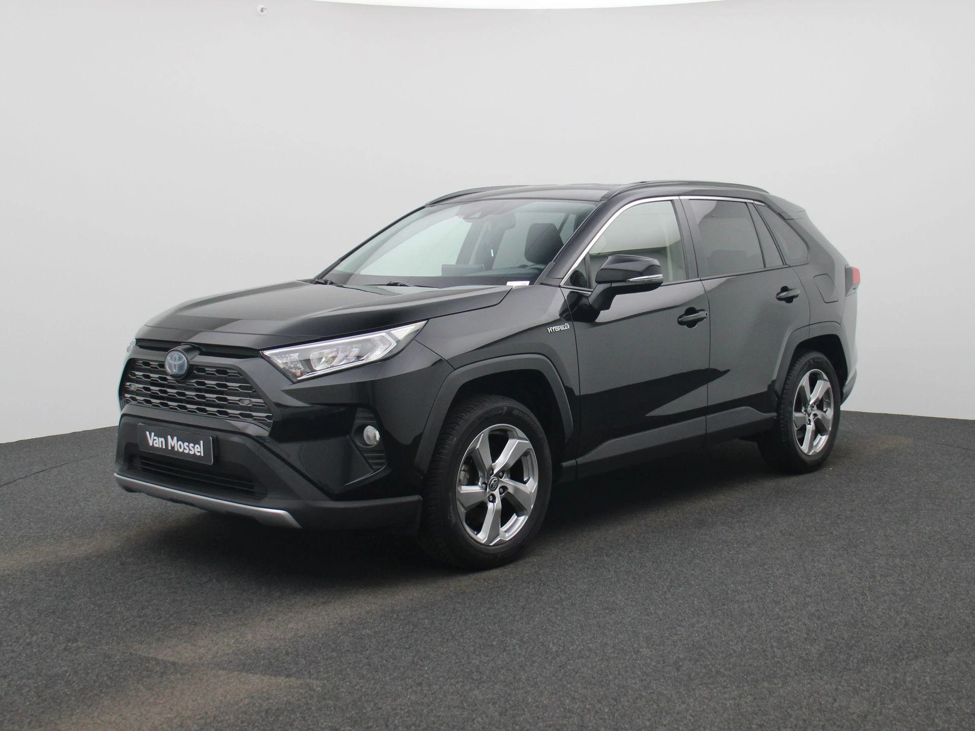 Toyota-RAV4-image-0