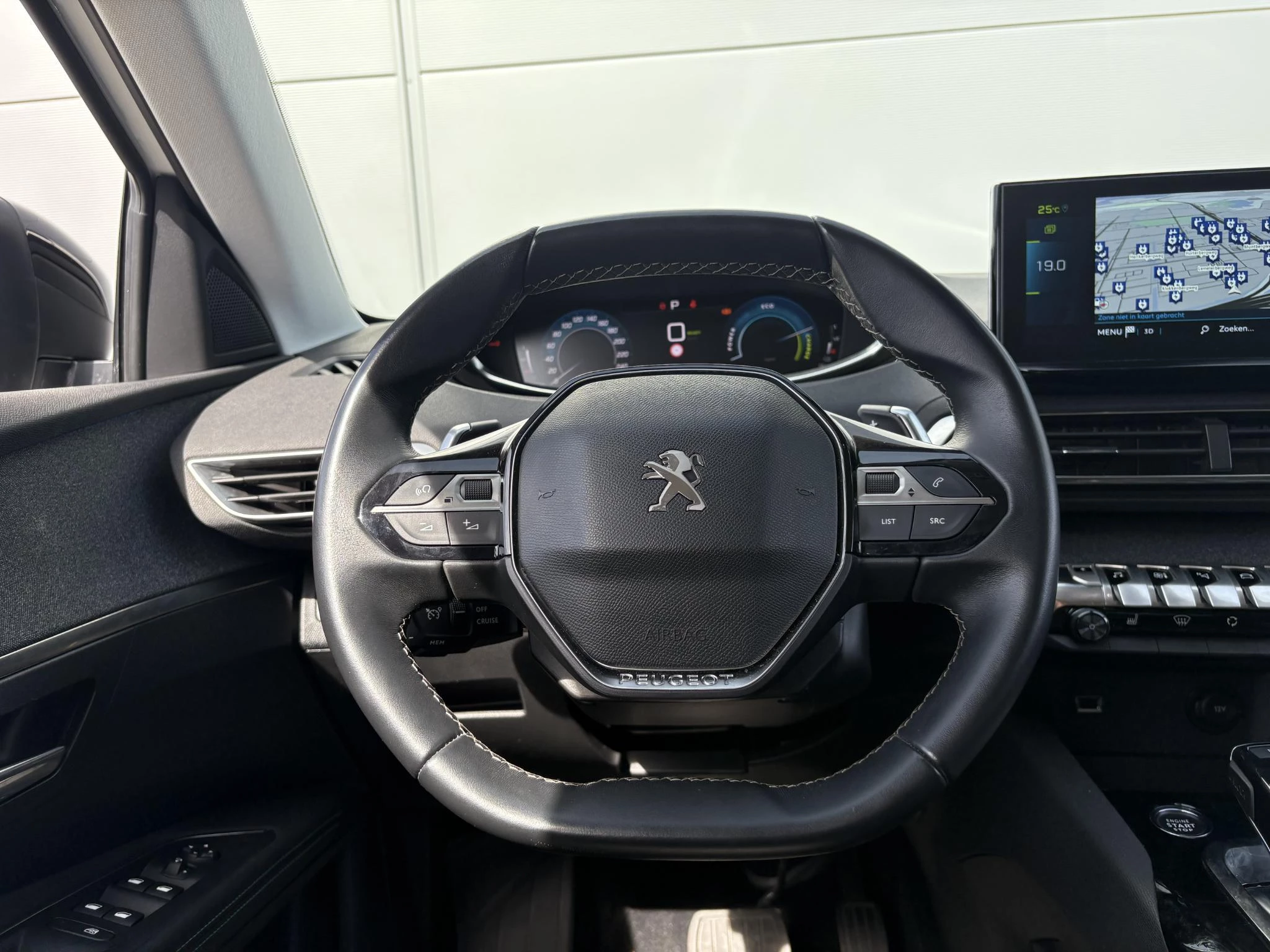 Peugeot-3008-image-9