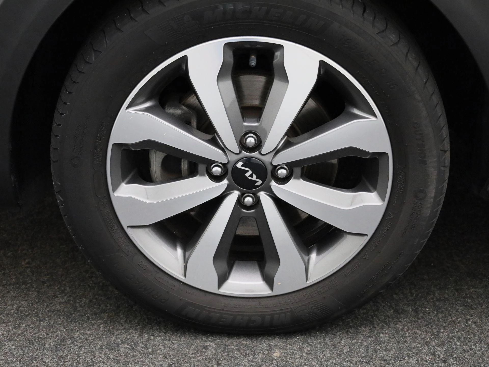 Kia-Stonic-image-11