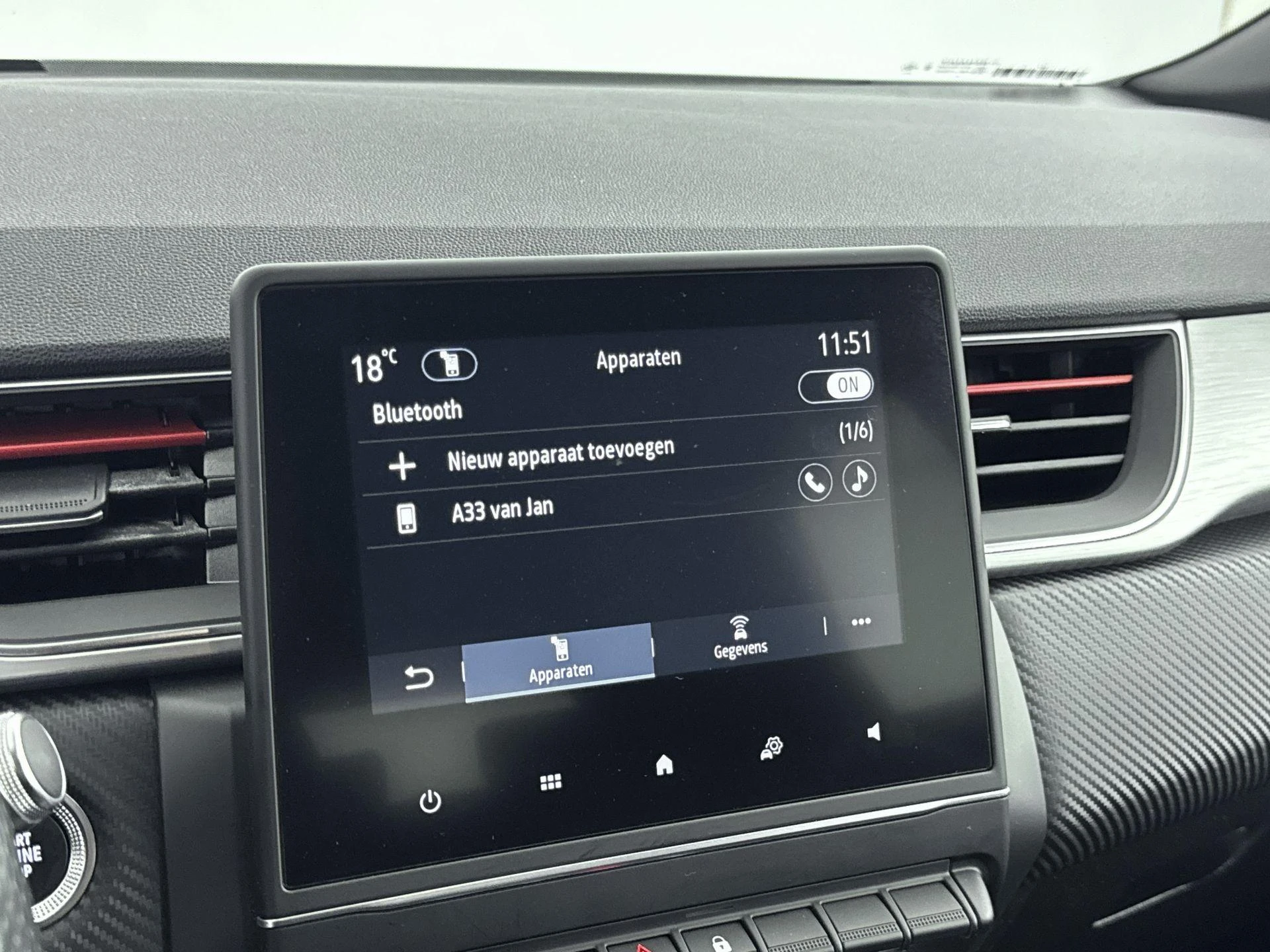 Renault-Captur-image-11