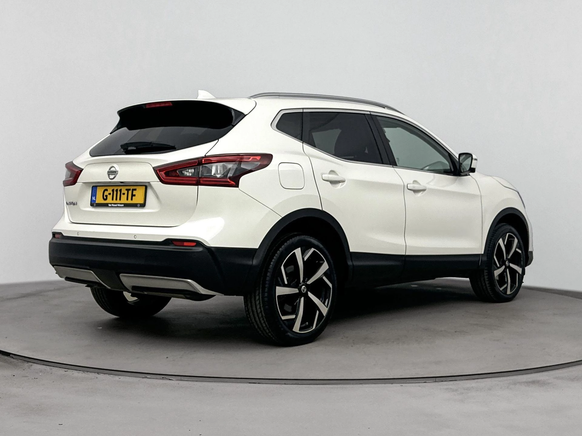 Nissan-QASHQAI-image-3