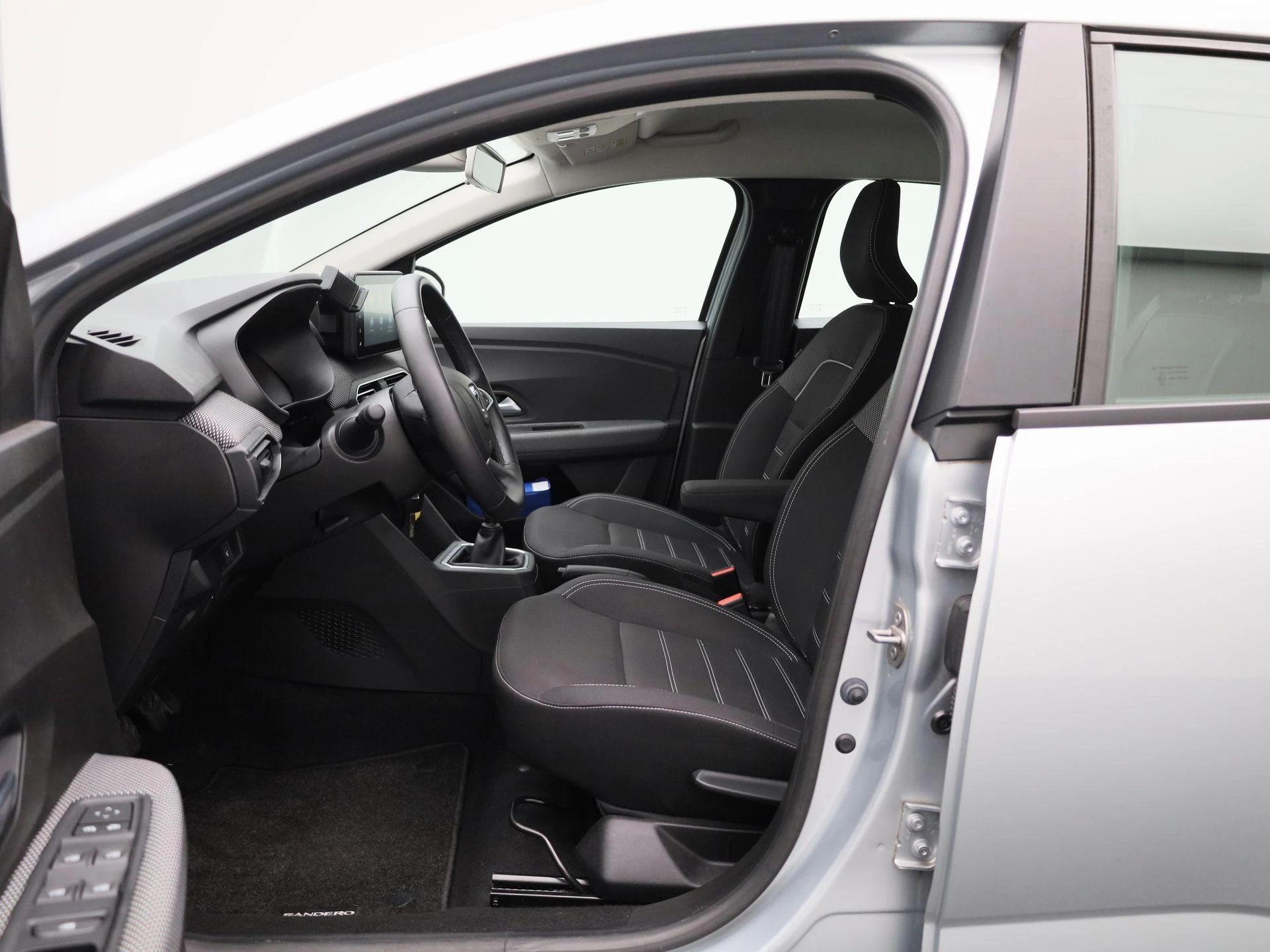 Dacia-Sandero-image-7