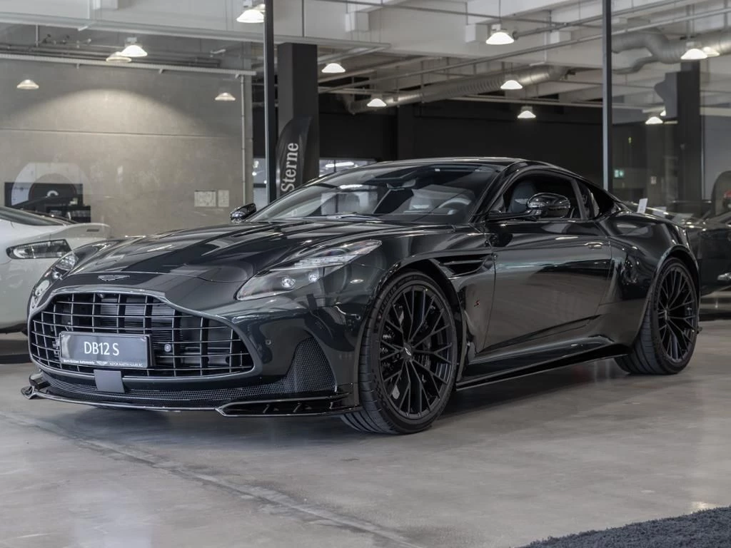 Aston Martin DB12 S Coupe Aston Martin Hamburg