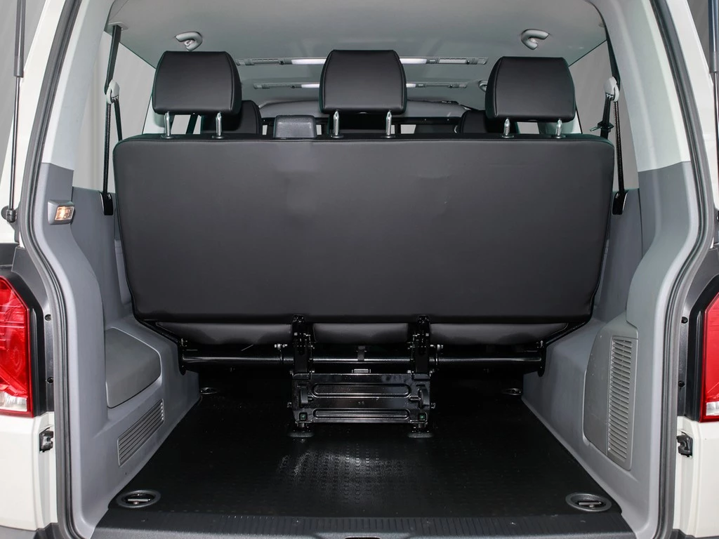 Volkswagen Transporter T6.1 Caravelle 2.0 TDI Navi/RFK