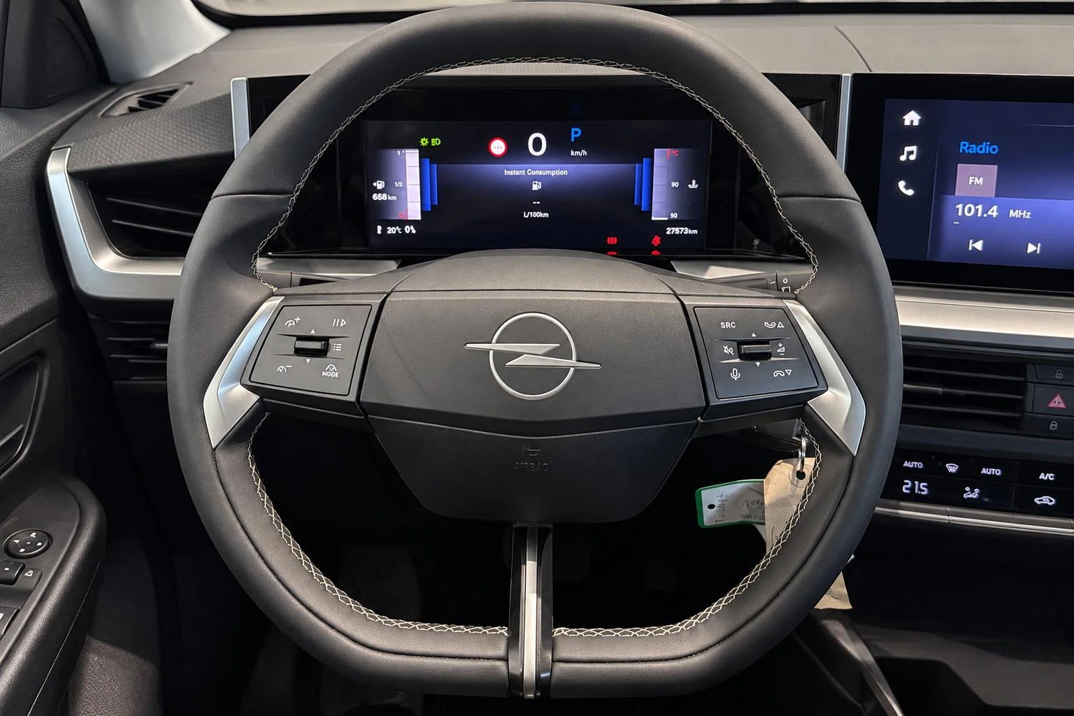 Opel-Frontera-image-14