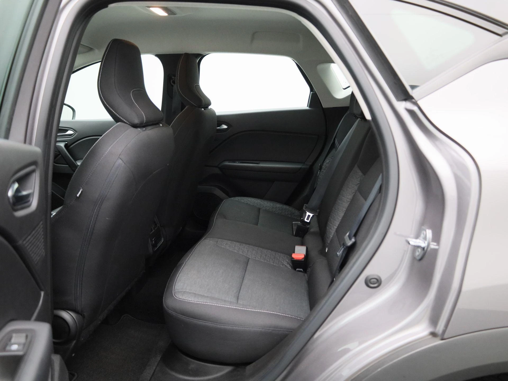 Renault-Captur-image-9