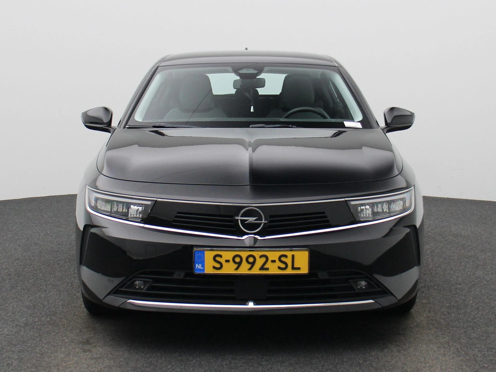 Opel-Astra-image-2